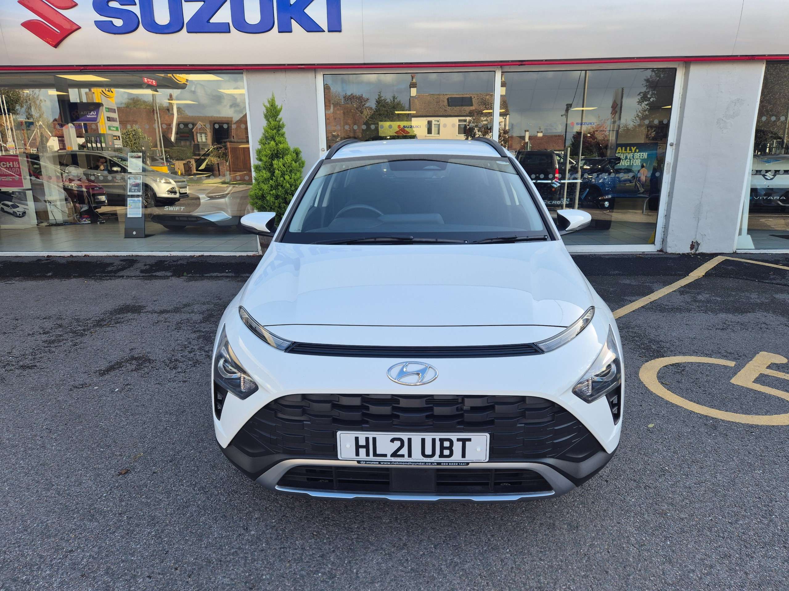 A 2021 HYUNDAI BAYON 1.0 T-GDi MHEV SE Connect SUV 5dr Petrol Hybrid Manual Euro 6 (s/s) (100 ps) A 2021 HYUNDAI BAYON 1.0 T-GDi MHEV SE Connect SUV 5dr Petrol Hybrid Manual Euro 6 (s/s) (100 ps)