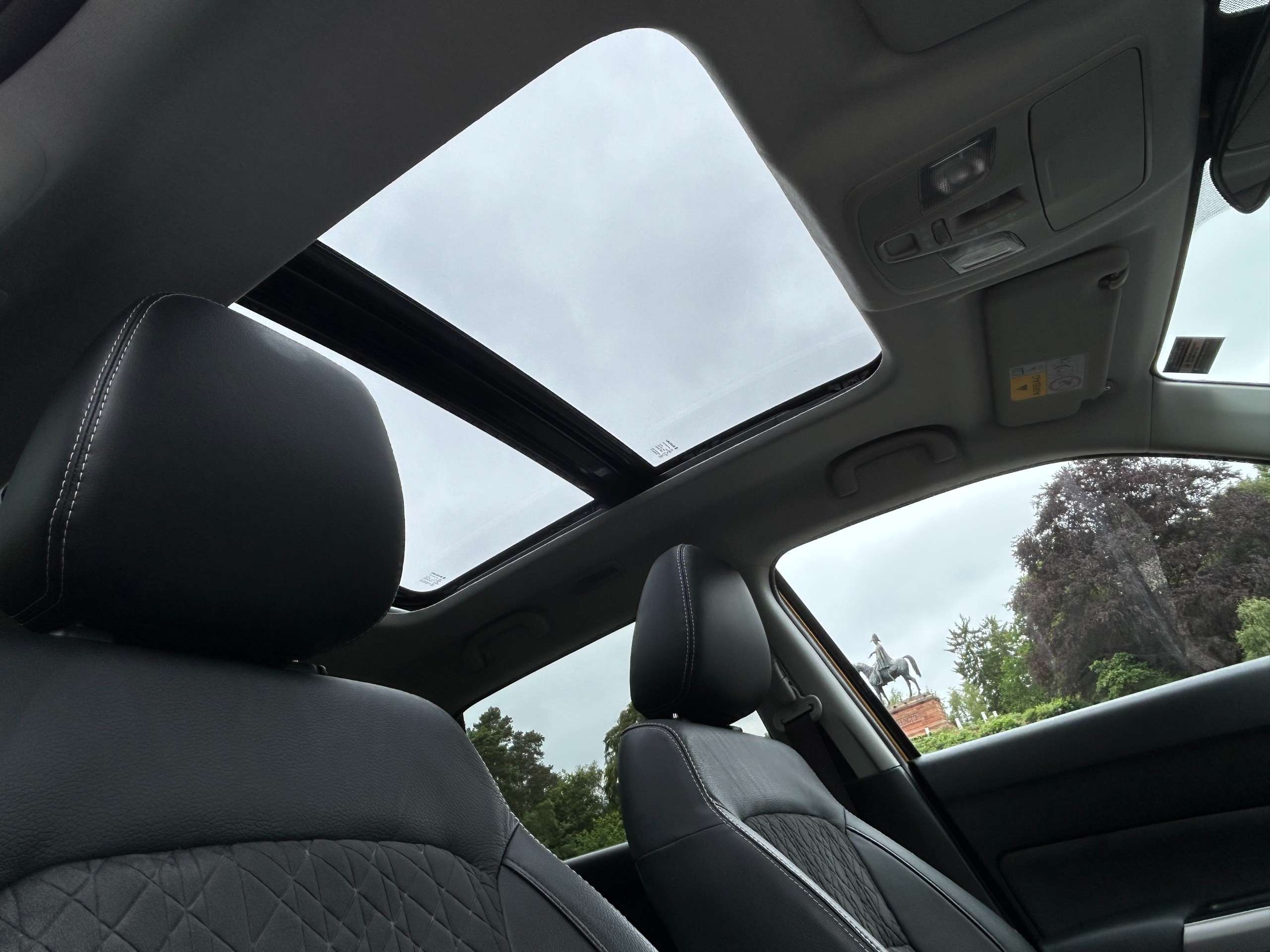A 2019 SUZUKI VITARA 1.4 Boosterjet SZ5 SUV 5dr Petrol Auto ALLGRIP Euro 6 (s/s) (140 ps) A 2019 SUZUKI VITARA 1.4 Boosterjet SZ5 SUV 5dr Petrol Auto ALLGRIP Euro 6 (s/s) (140 ps)