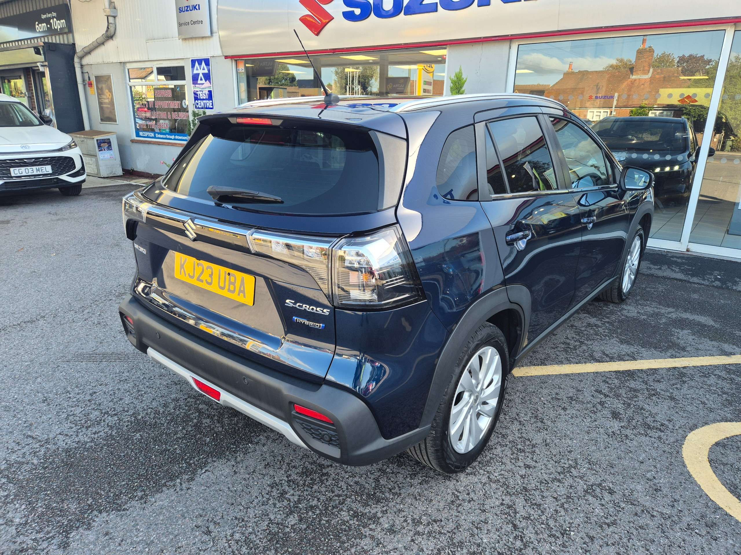 2023 SUZUKI SX4 2023 SUZUKI SX4