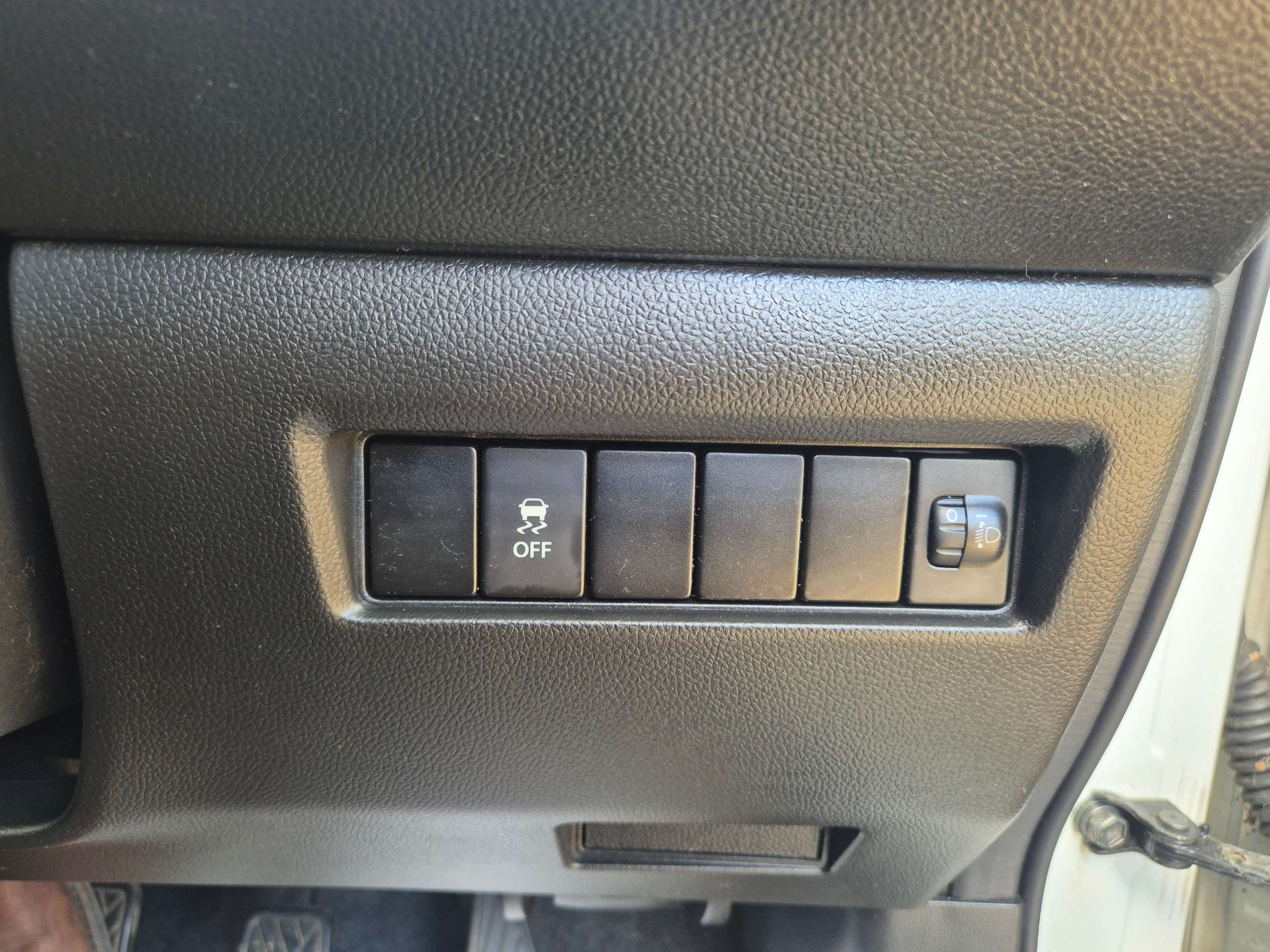 2019 SUZUKI SWIFT 2019 SUZUKI SWIFT