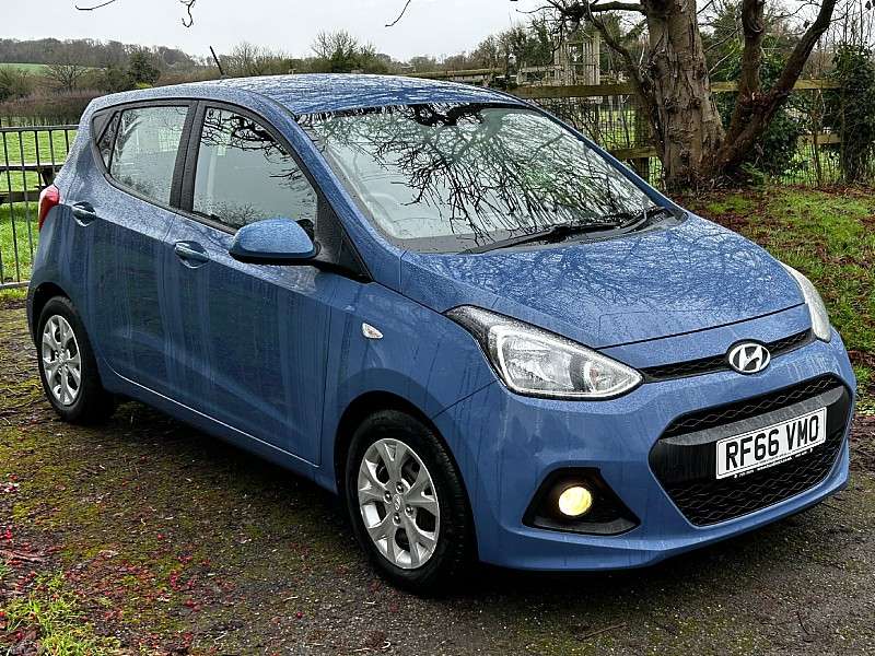 Check out this Hyundai I10 2016 Petrol Automatic