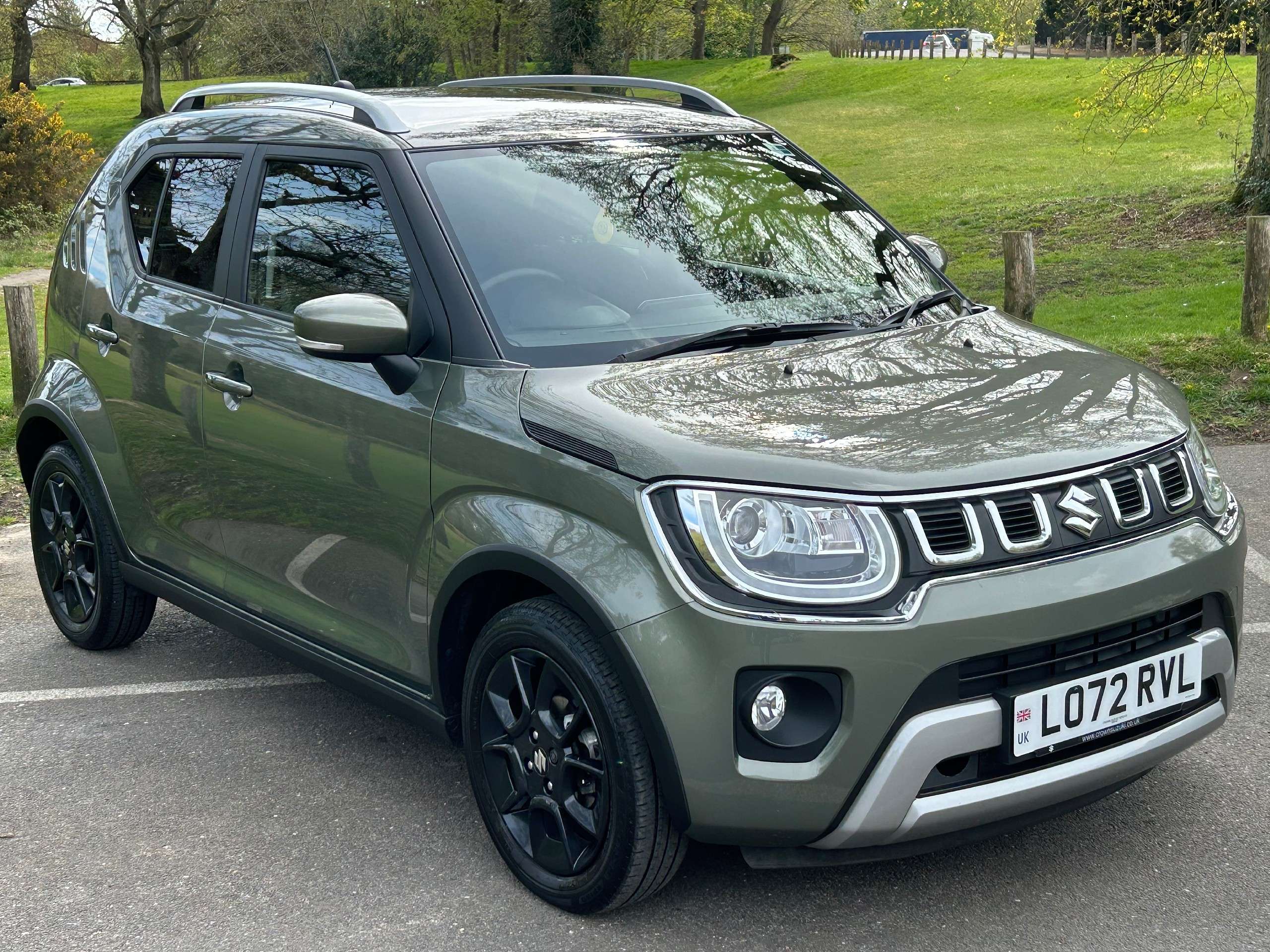 A 2023 SUZUKI IGNIS 1.2 Dualjet MHEV SZ5 Hatchback 5dr Petrol Hybrid CVT Euro 6 (s/s) (83 ps) A 2023 SUZUKI IGNIS 1.2 Dualjet MHEV SZ5 Hatchback 5dr Petrol Hybrid CVT Euro 6 (s/s) (83 ps)