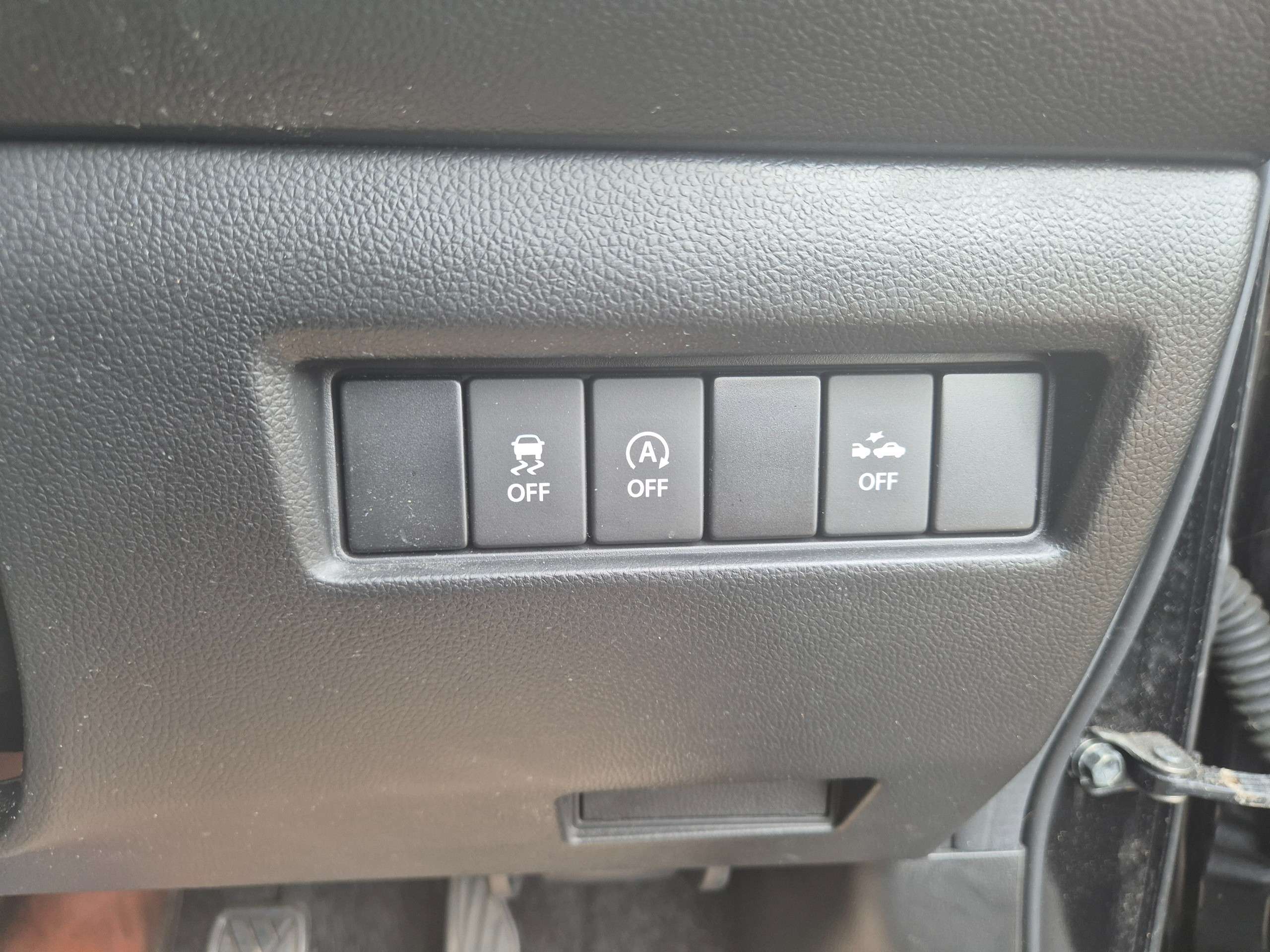 2023 SUZUKI SWIFT 2023 SUZUKI SWIFT