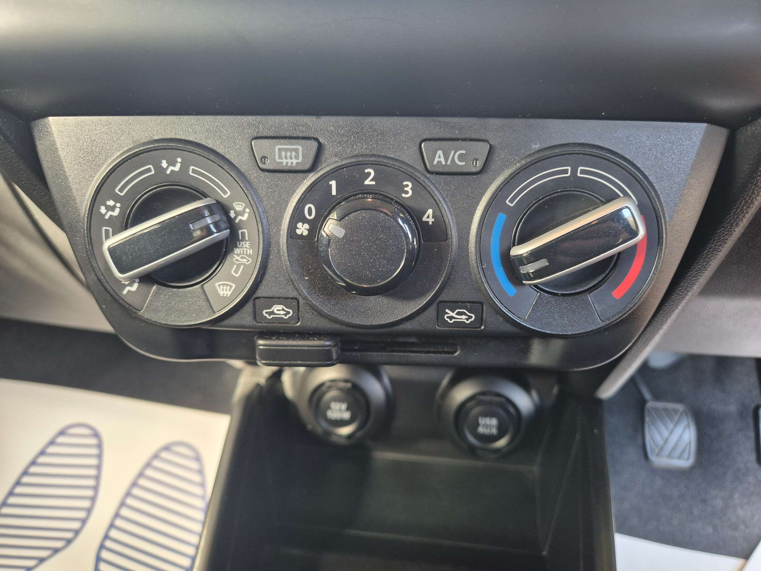 2019 SUZUKI SWIFT 2019 SUZUKI SWIFT