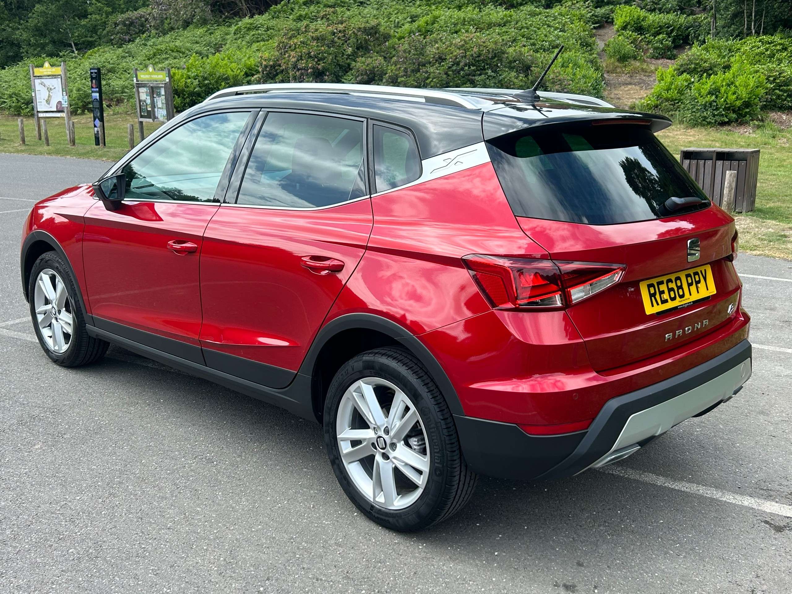 A 2018 SEAT ARONA 1.0 TSI GPF FR SUV 5dr Petrol Manual Euro 6 (s/s) (115 ps) A 2018 SEAT ARONA 1.0 TSI GPF FR SUV 5dr Petrol Manual Euro 6 (s/s) (115 ps)