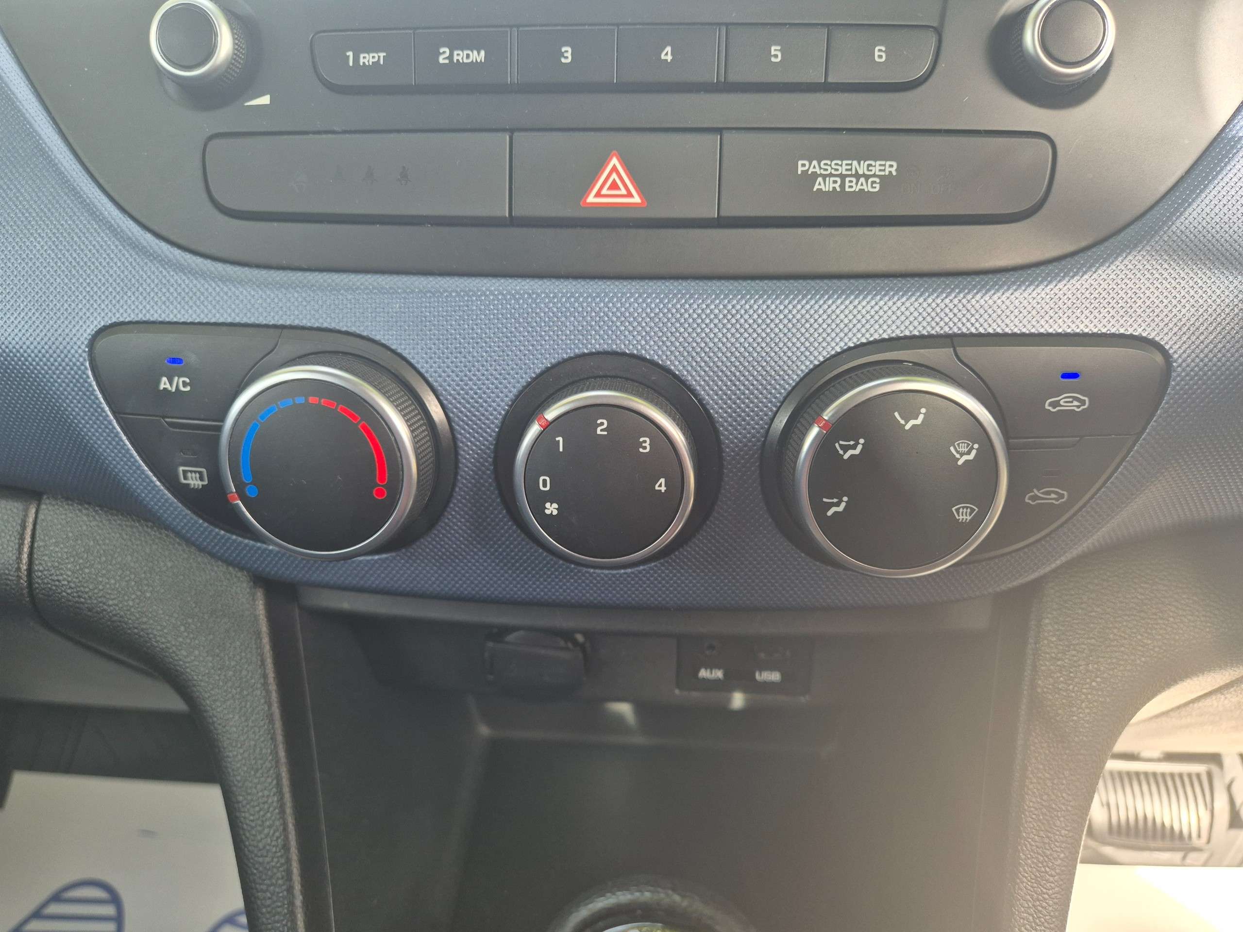 2016 HYUNDAI I10 2016 HYUNDAI I10