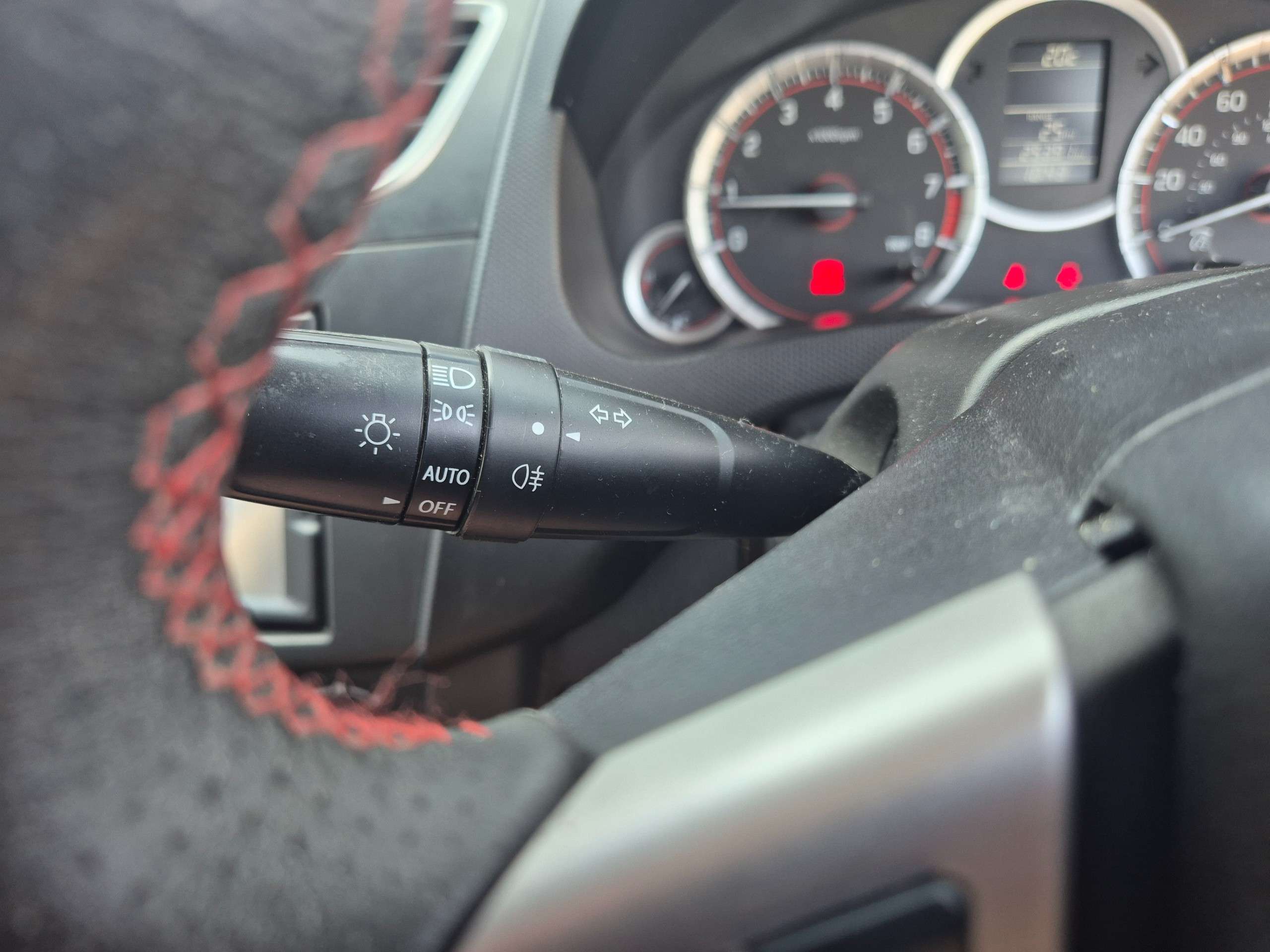 2015 SUZUKI SWIFT 2015 SUZUKI SWIFT
