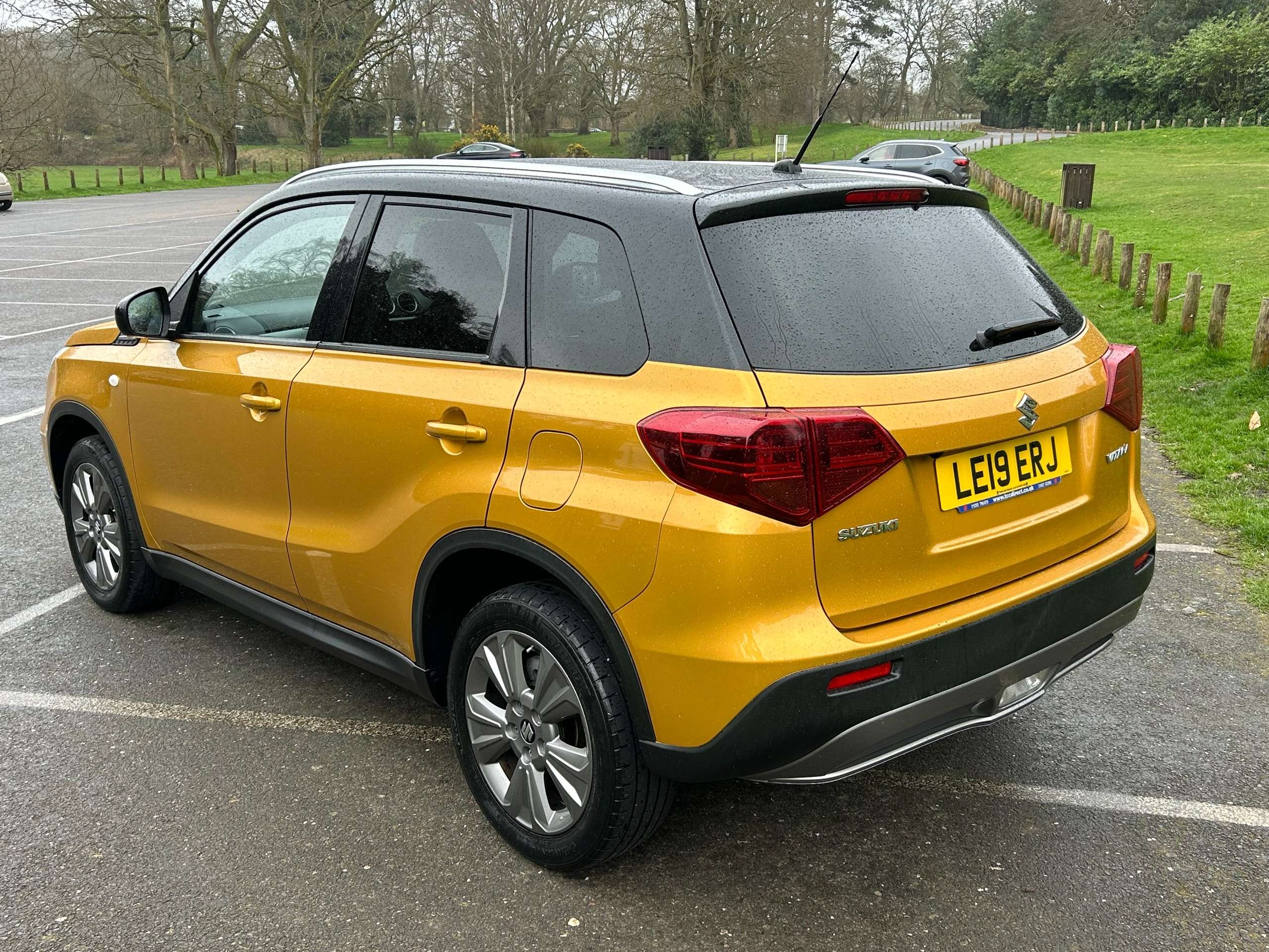 A 2019 SUZUKI VITARA 1.0 Boosterjet SZ-T SUV 5dr Petrol Manual Euro 6 (s/s) (111 ps) A 2019 SUZUKI VITARA 1.0 Boosterjet SZ-T SUV 5dr Petrol Manual Euro 6 (s/s) (111 ps)