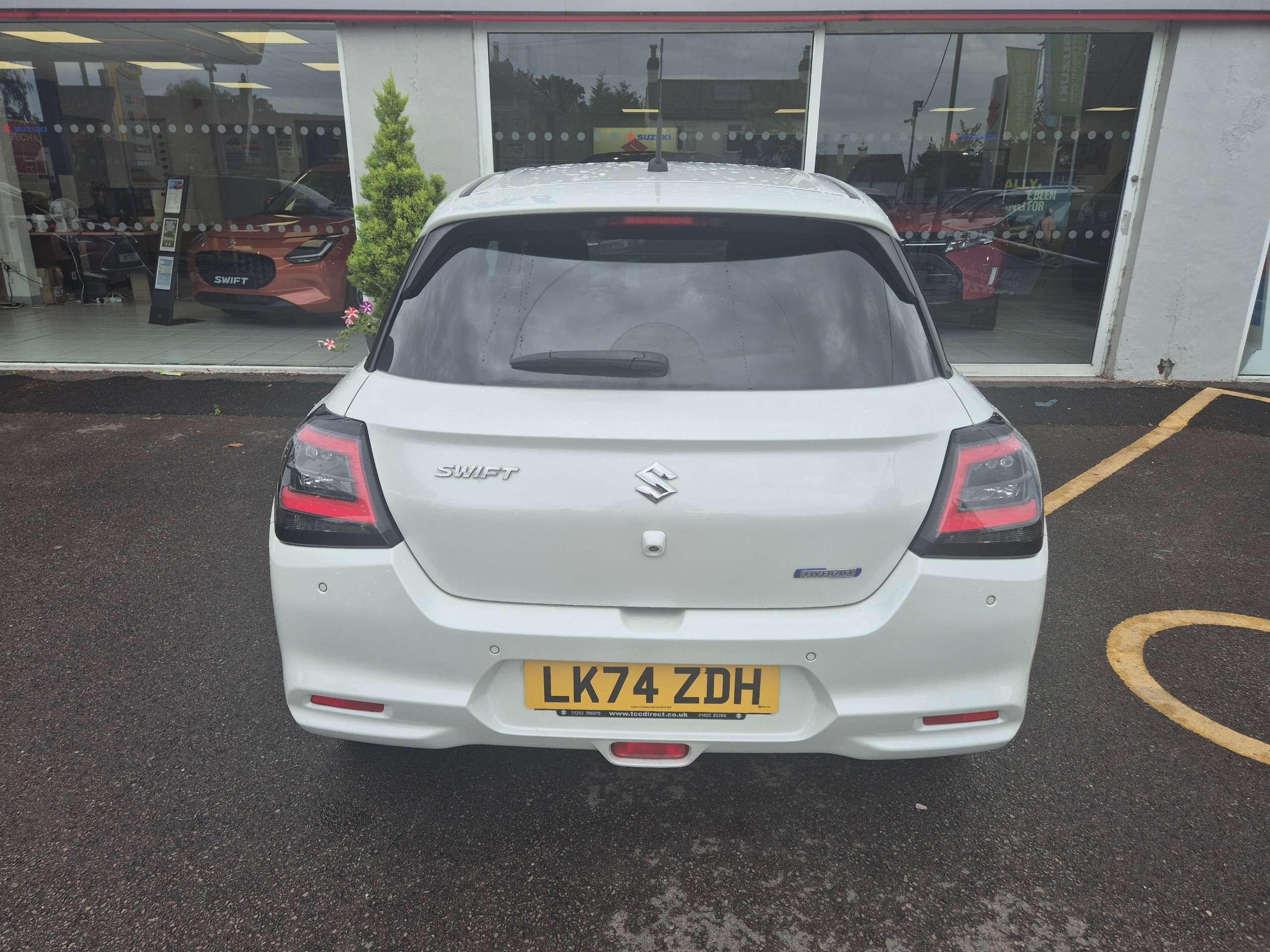 A 2024 SUZUKI SWIFT 1.2 MHEV Ultra Hatchback 5dr Petrol Hybrid CVT Euro 6 (s/s) (82 ps) A 2024 SUZUKI SWIFT 1.2 MHEV Ultra Hatchback 5dr Petrol Hybrid CVT Euro 6 (s/s) (82 ps)