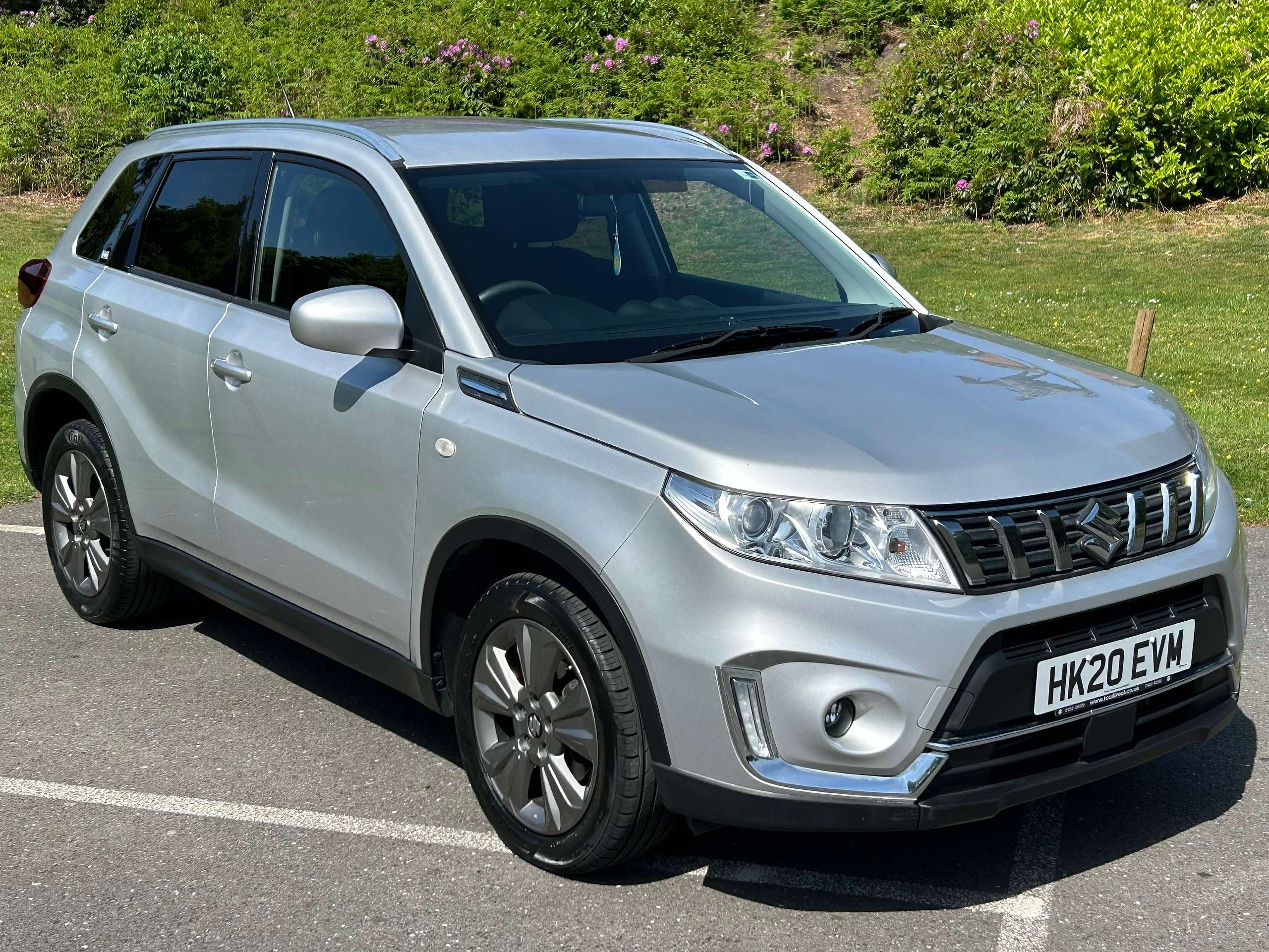 A 2020 SUZUKI VITARA 1.4 Boosterjet SZ-T SUV 5dr Petrol Manual Euro 6 (s/s) (140 ps) A 2020 SUZUKI VITARA 1.4 Boosterjet SZ-T SUV 5dr Petrol Manual Euro 6 (s/s) (140 ps)
