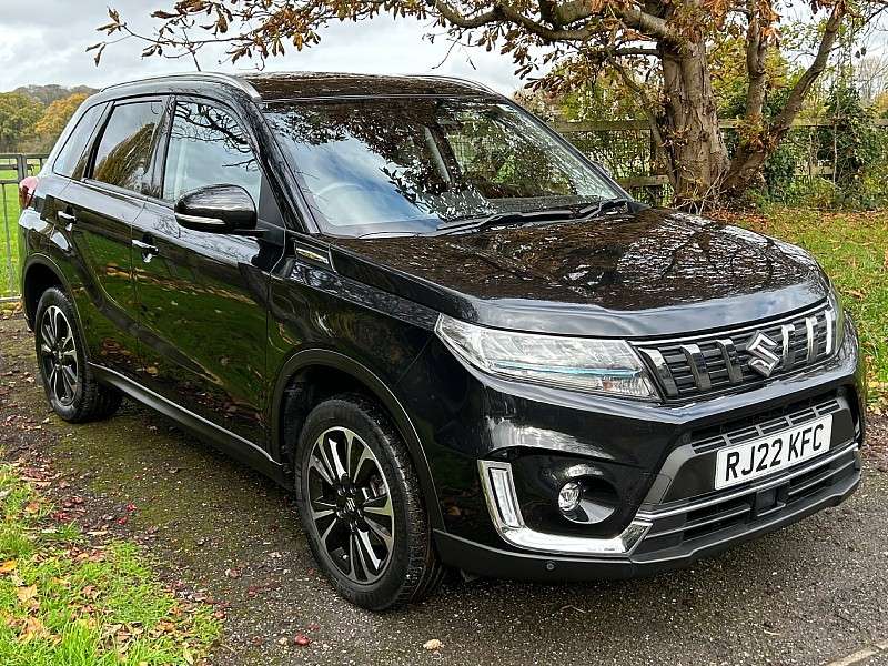 Check out this Suzuki Vitara 2022 Hybrid Electric Automatic