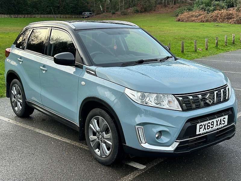 Check out this Suzuki Vitara 2019 Petrol Automatic