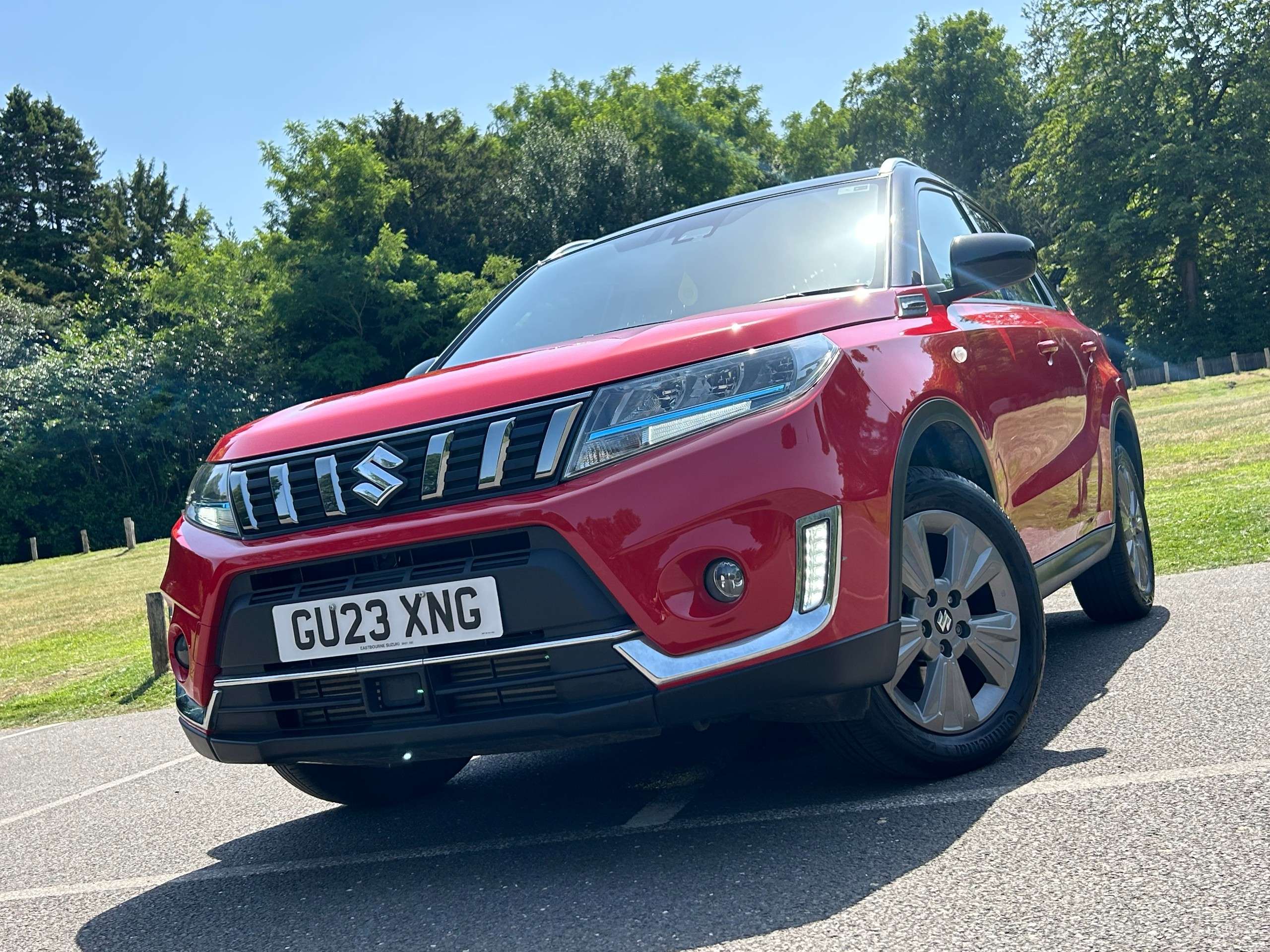 A 2023 SUZUKI VITARA 1.4 Boosterjet MHEV SZ-T SUV 5dr Petrol Hybrid Manual Euro 6 (s/s) (129 ps) A 2023 SUZUKI VITARA 1.4 Boosterjet MHEV SZ-T SUV 5dr Petrol Hybrid Manual Euro 6 (s/s) (129 ps)