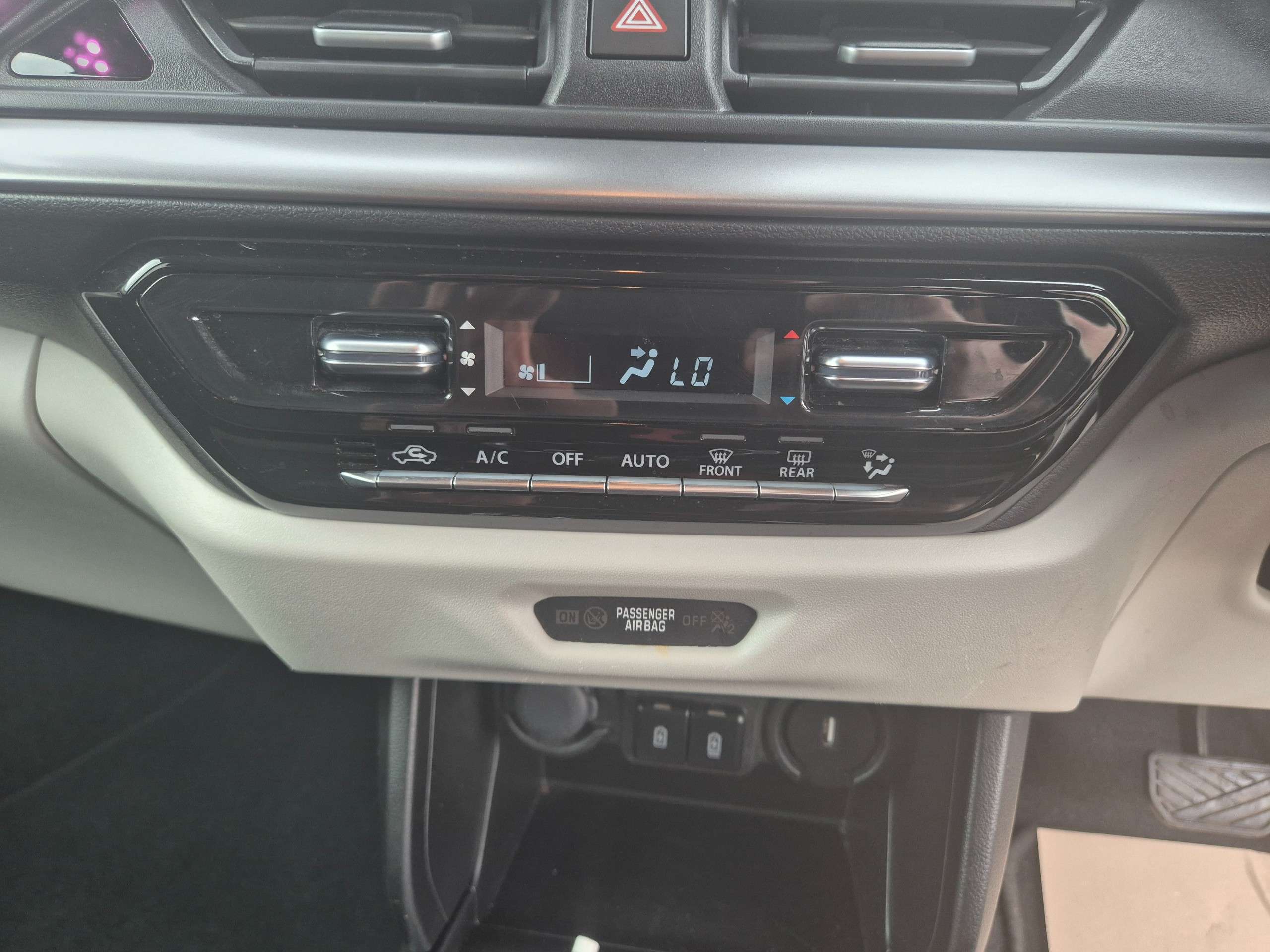2024 SUZUKI SWIFT 2024 SUZUKI SWIFT
