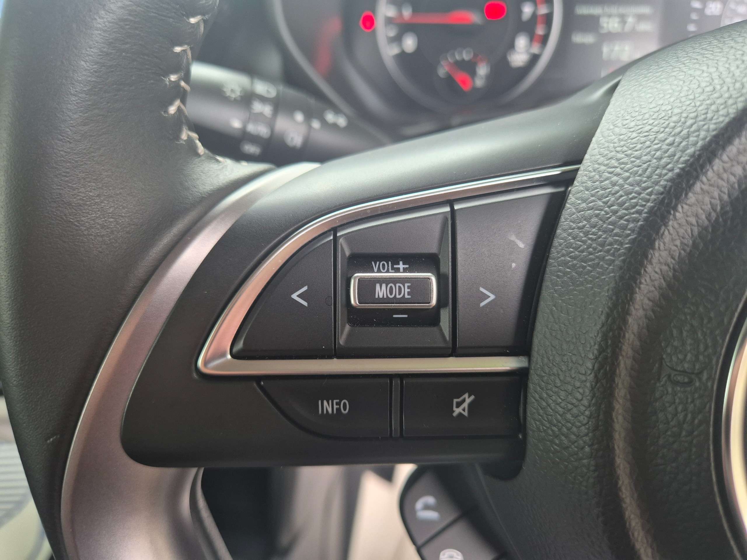 2024 SUZUKI SWIFT 2024 SUZUKI SWIFT