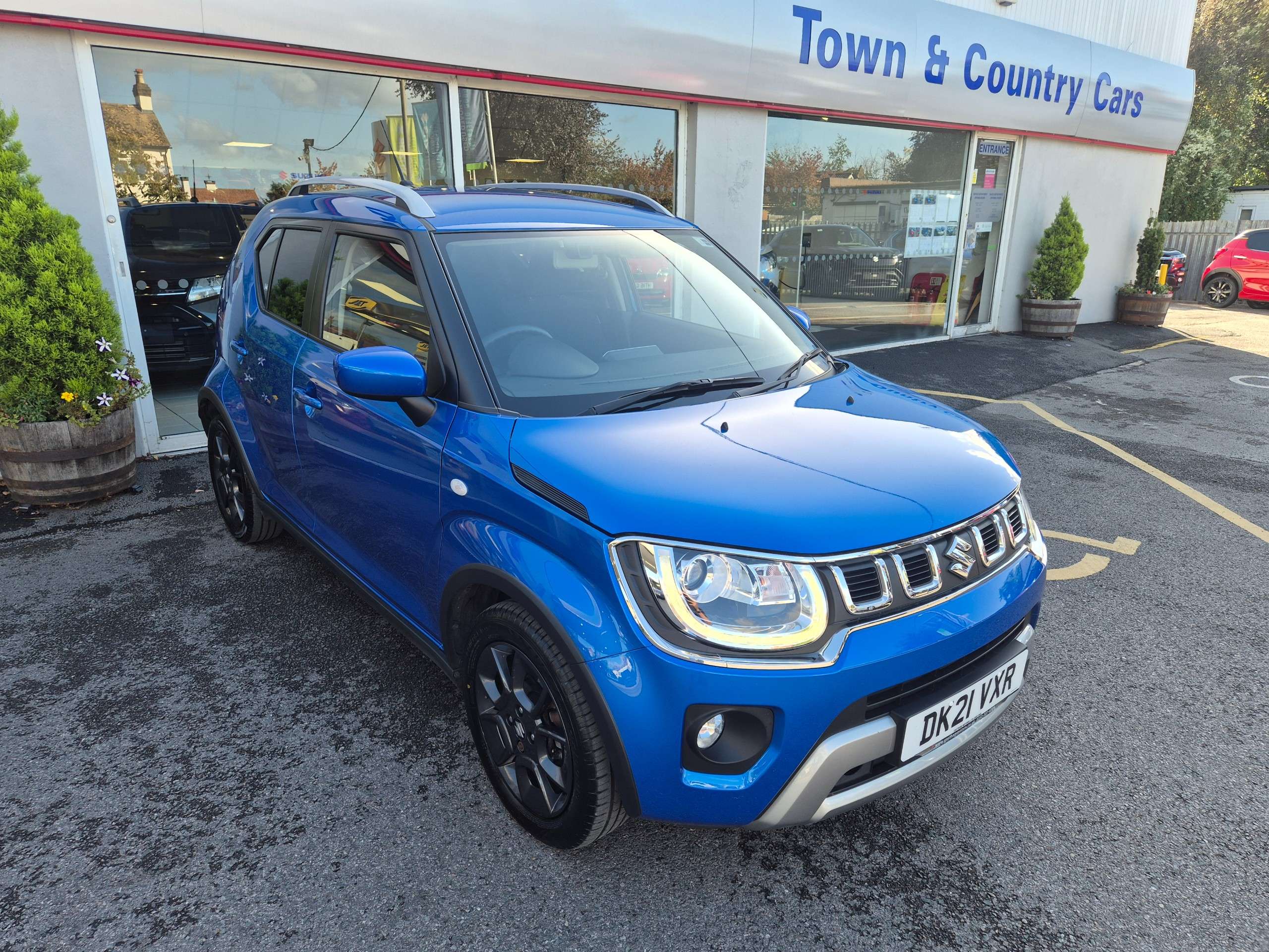 A 2021 SUZUKI IGNIS 1.2 Dualjet MHEV SZ-T Hatchback 5dr Petrol Hybrid CVT Euro 6 (s/s) (83 ps) A 2021 SUZUKI IGNIS 1.2 Dualjet MHEV SZ-T Hatchback 5dr Petrol Hybrid CVT Euro 6 (s/s) (83 ps)