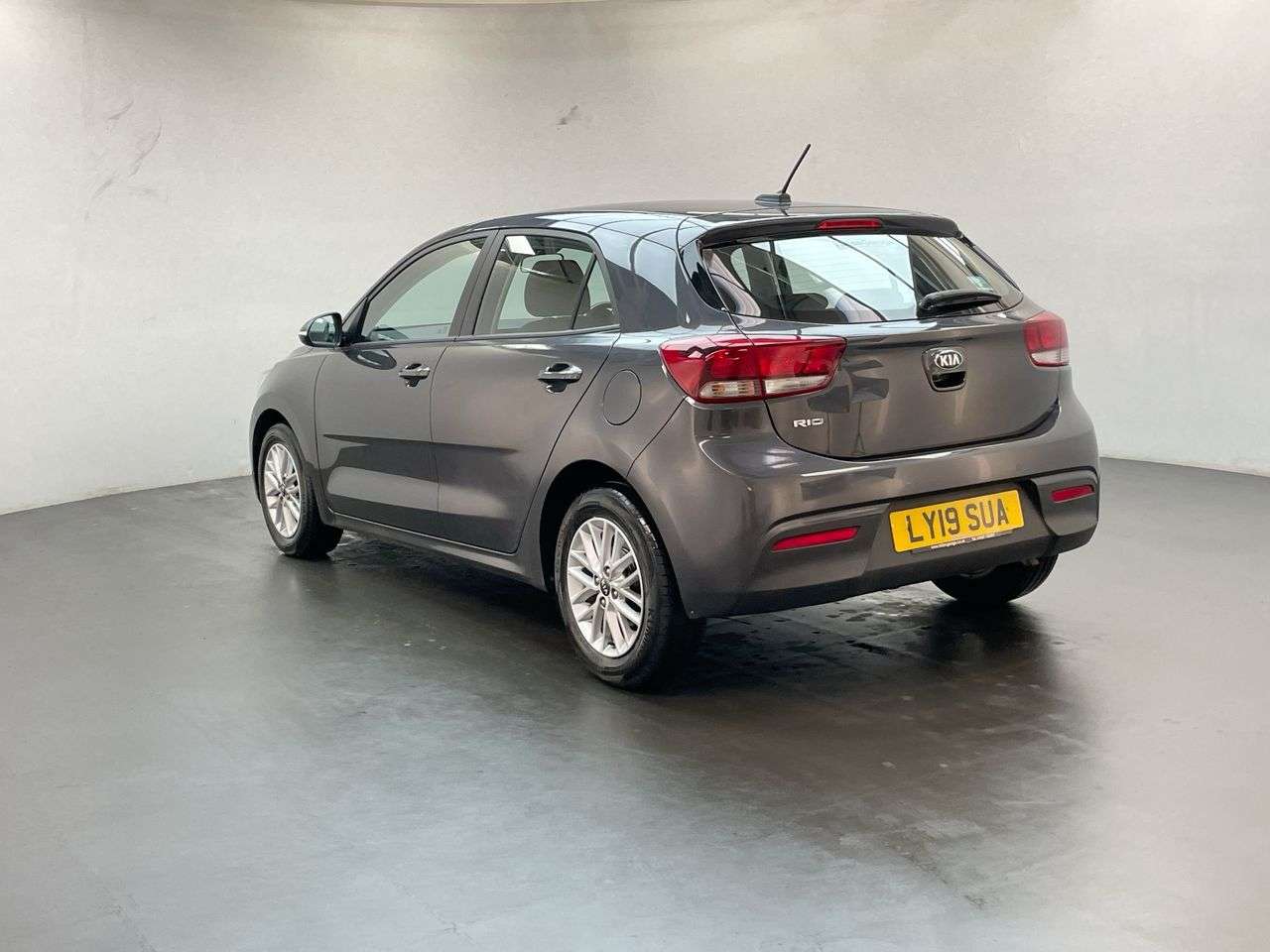 2019 KIA RIO 2019 KIA RIO