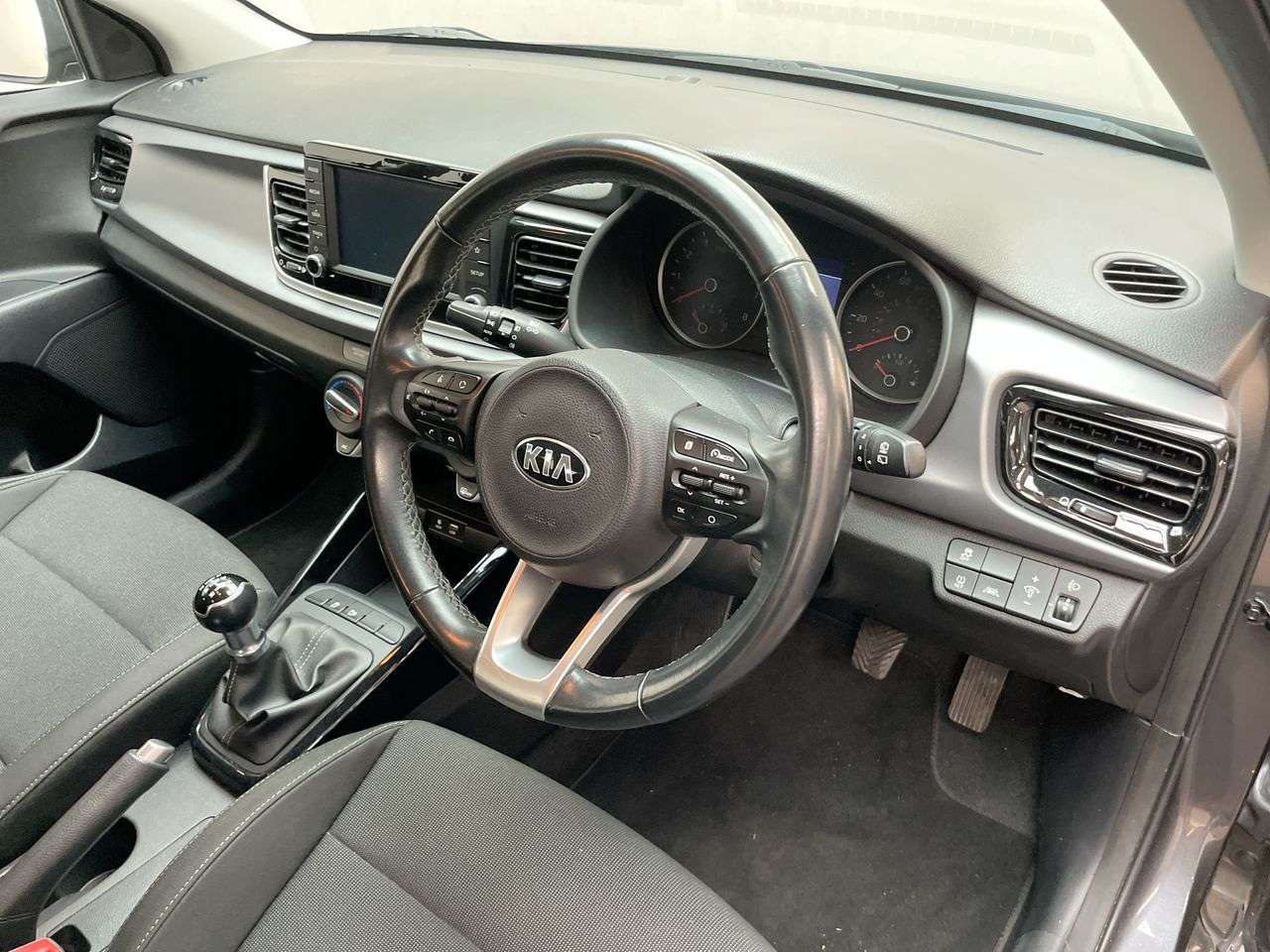 2019 KIA RIO 2019 KIA RIO
