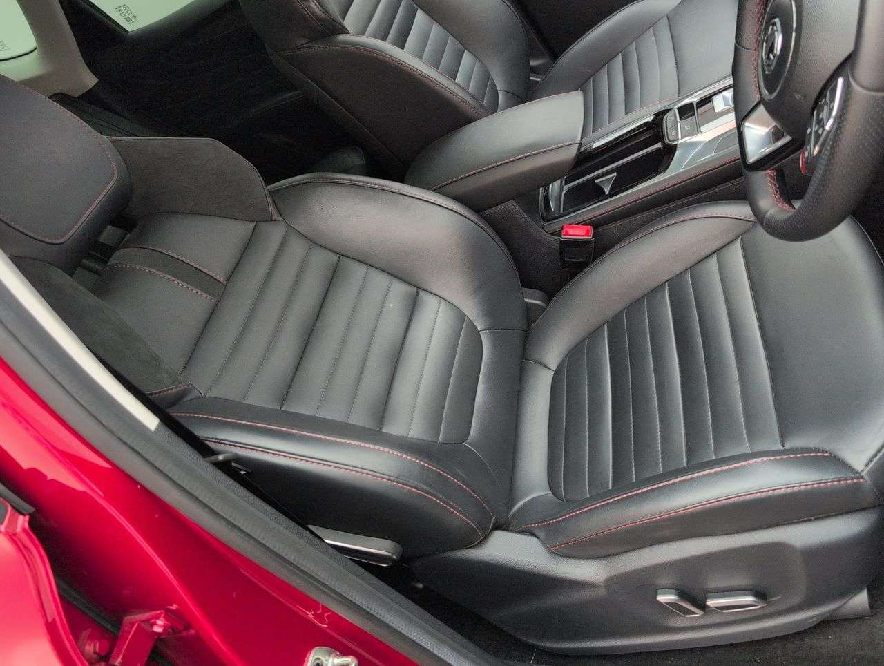 2023 MG MG HS 2023 MG MG HS