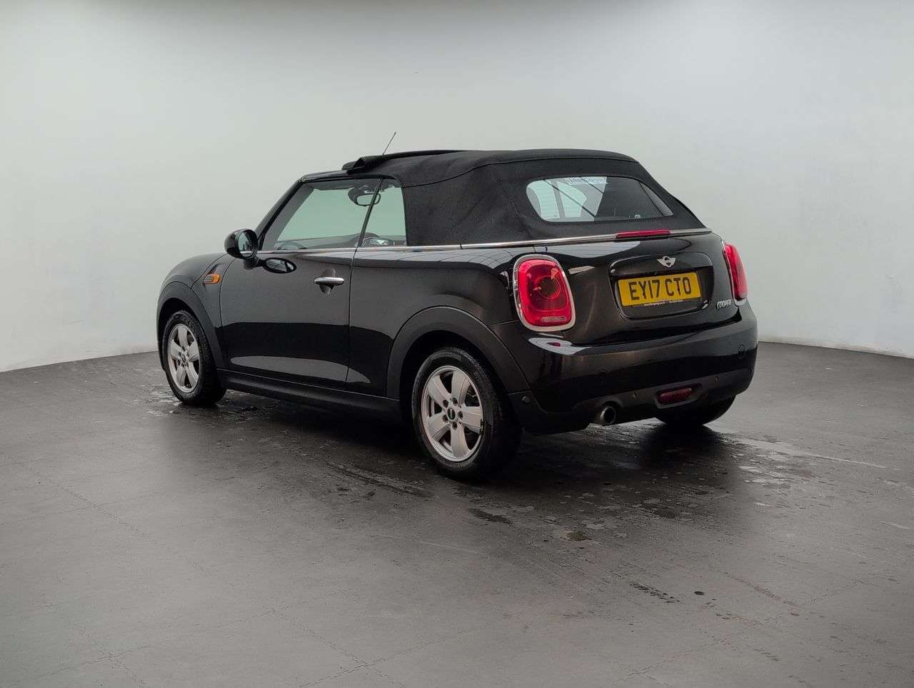 2017 MINI CONVERTIBLE 2017 MINI CONVERTIBLE