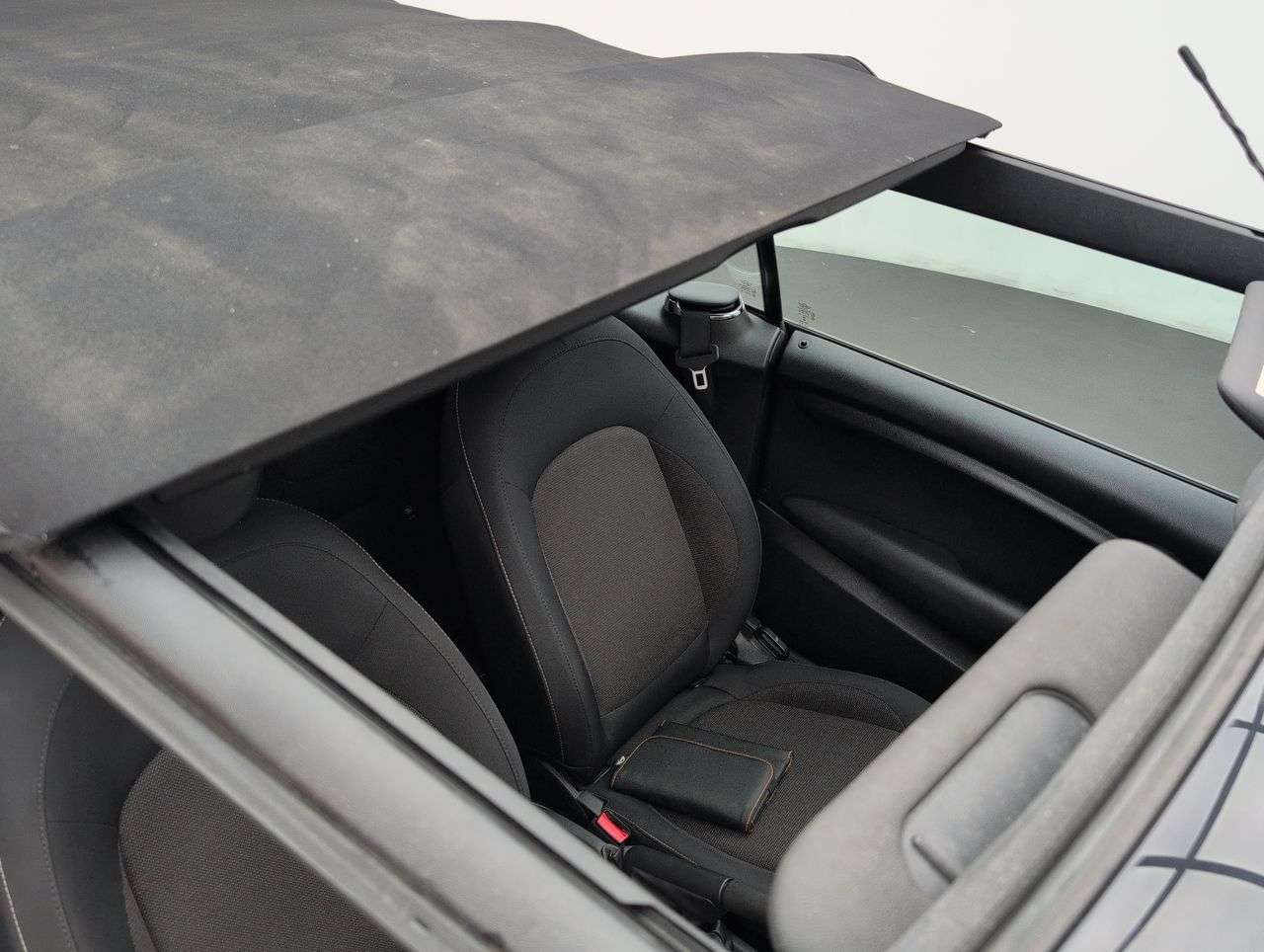 2017 MINI CONVERTIBLE 2017 MINI CONVERTIBLE