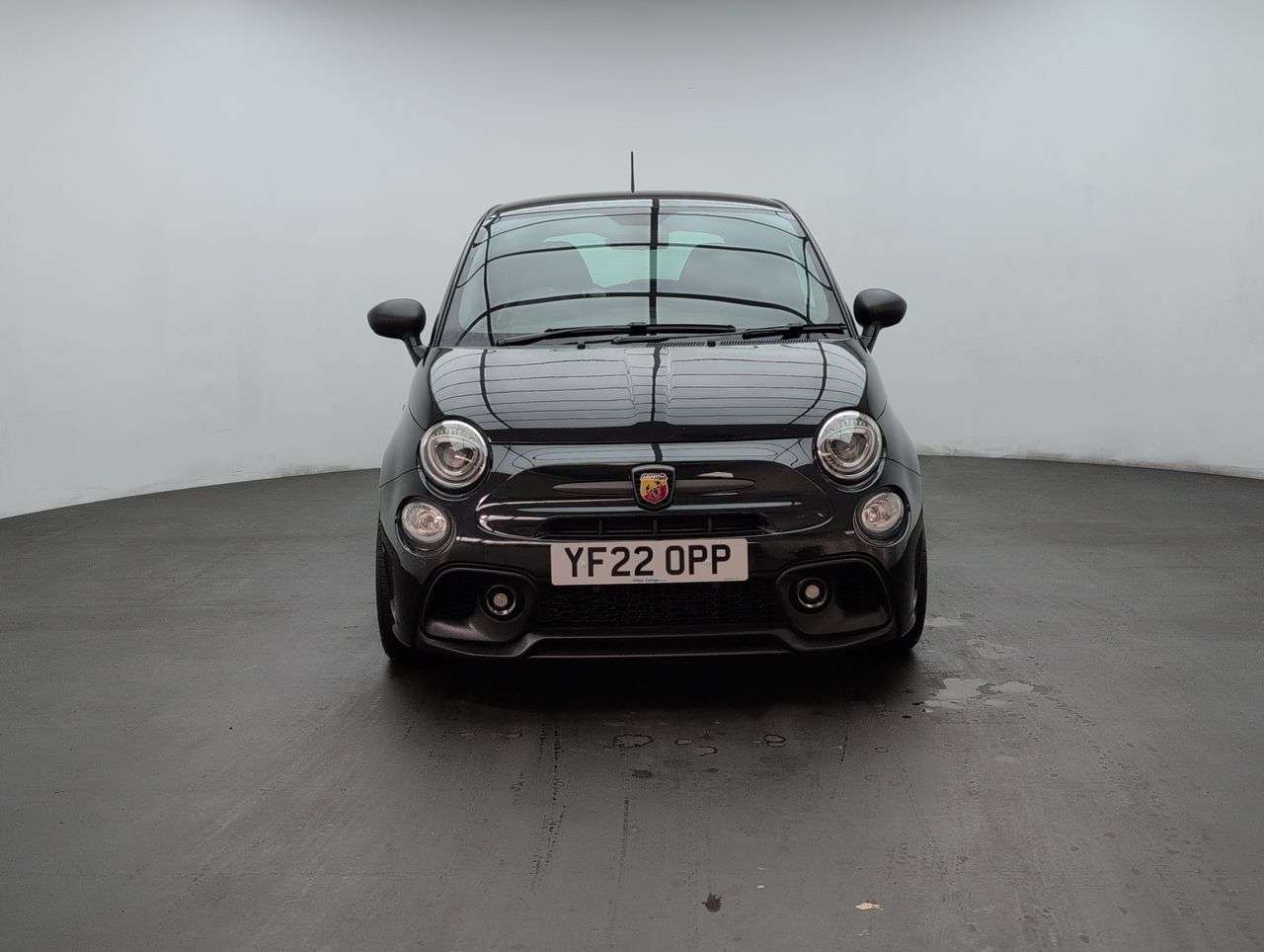 2022 ABARTH 595 2022 ABARTH 595