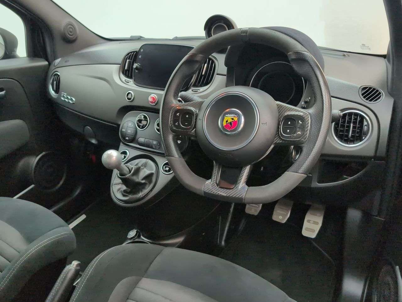 2022 ABARTH 595 2022 ABARTH 595