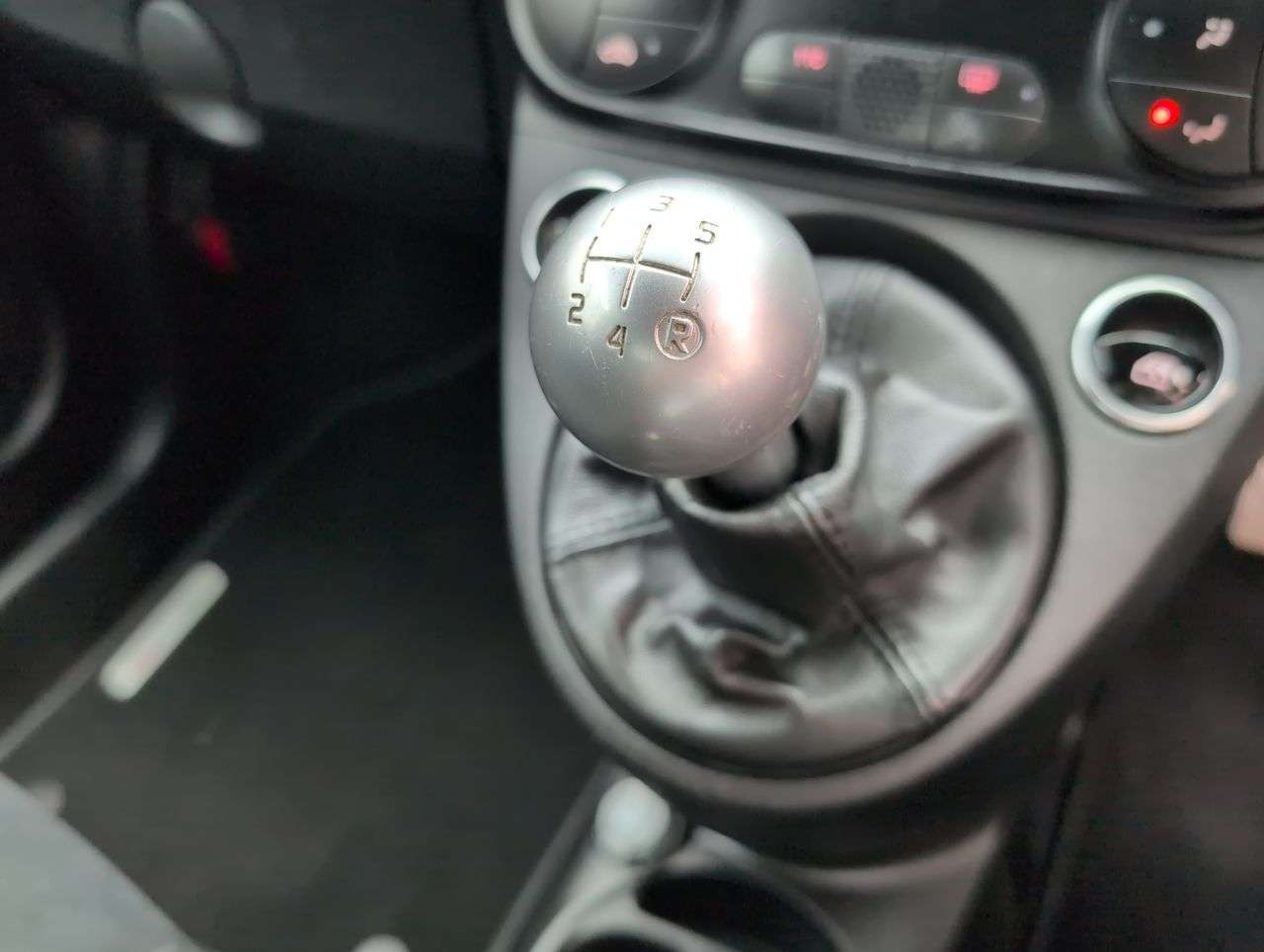 2022 ABARTH 595 2022 ABARTH 595