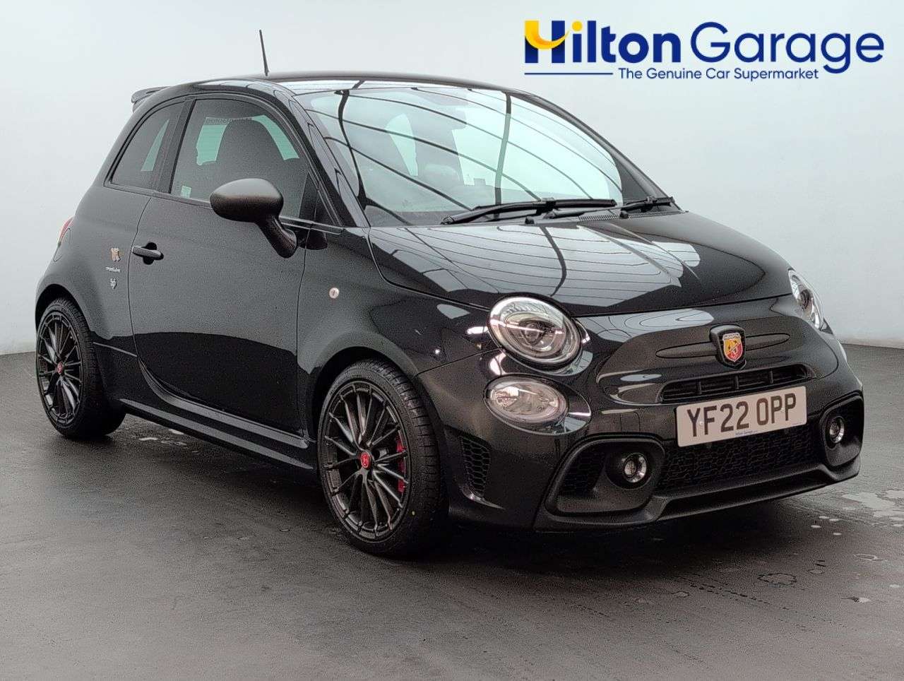 2022 ABARTH 595 2022 ABARTH 595