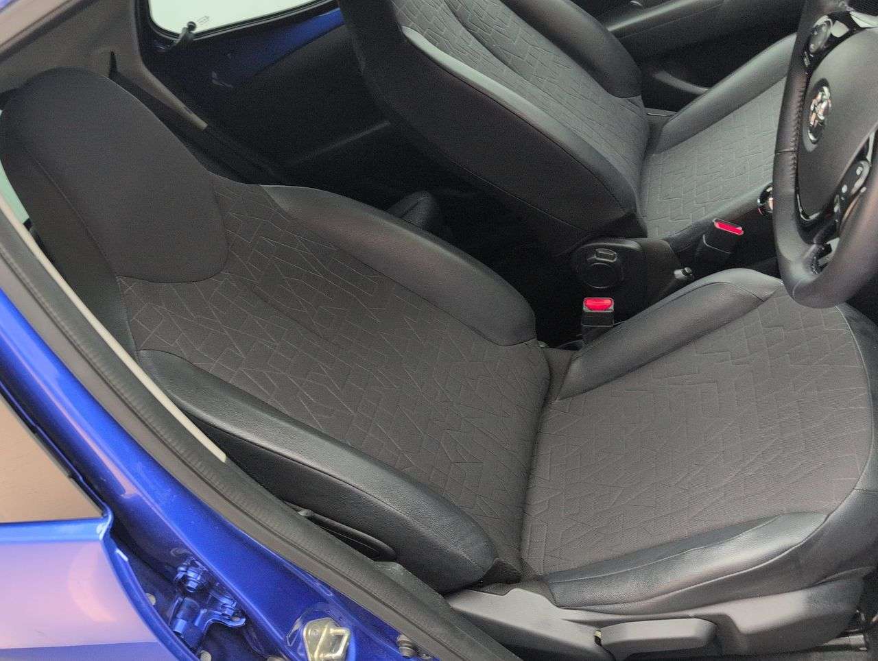 2021 TOYOTA AYGO 2021 TOYOTA AYGO