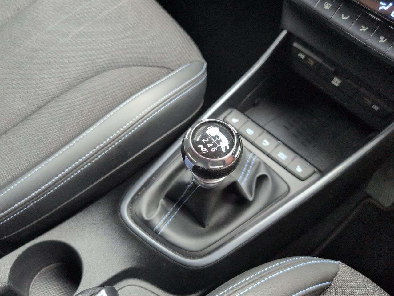 2024 HYUNDAI I20 2024 HYUNDAI I20