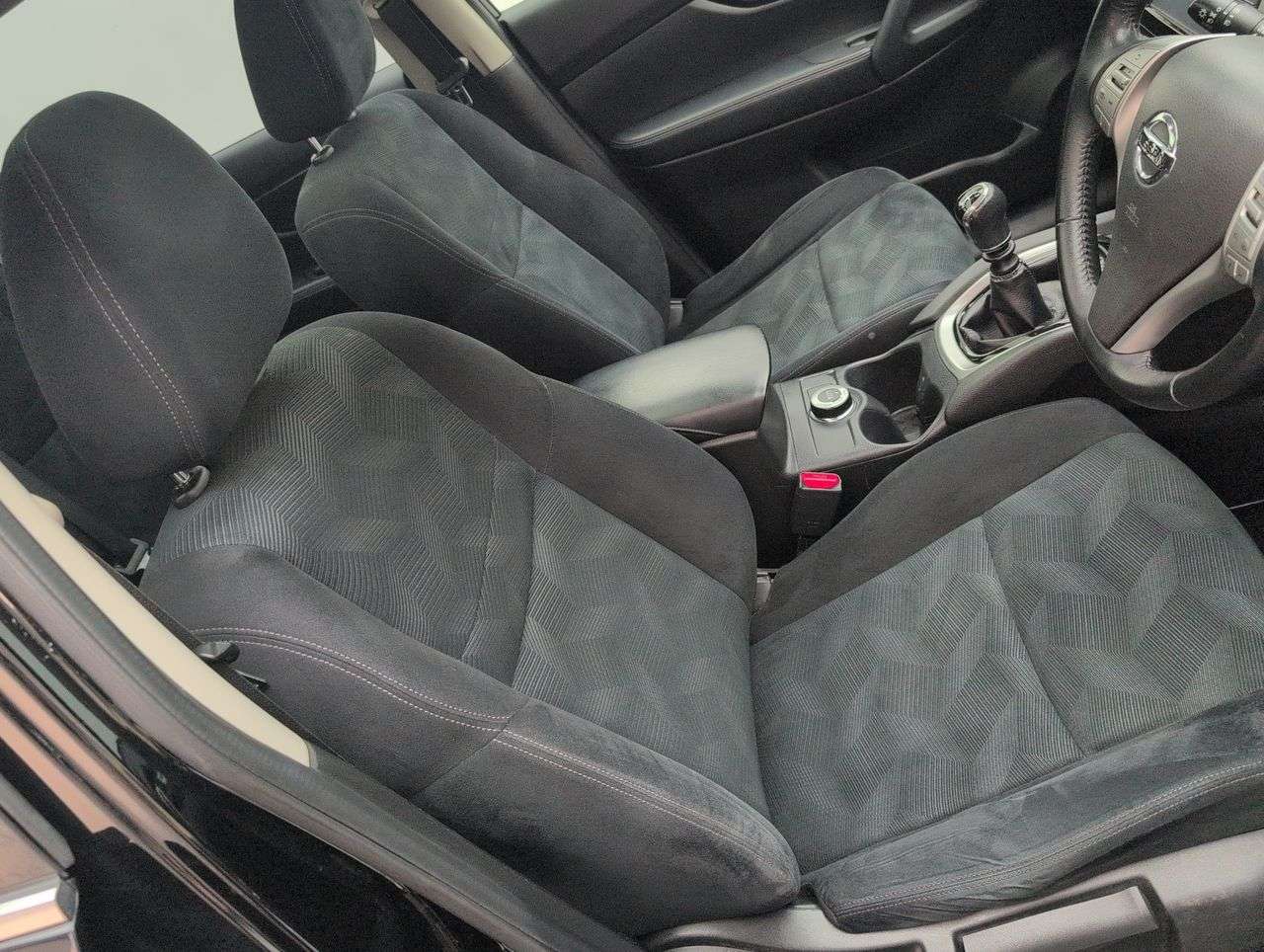 2016 NISSAN X-TRAIL 2016 NISSAN X-TRAIL