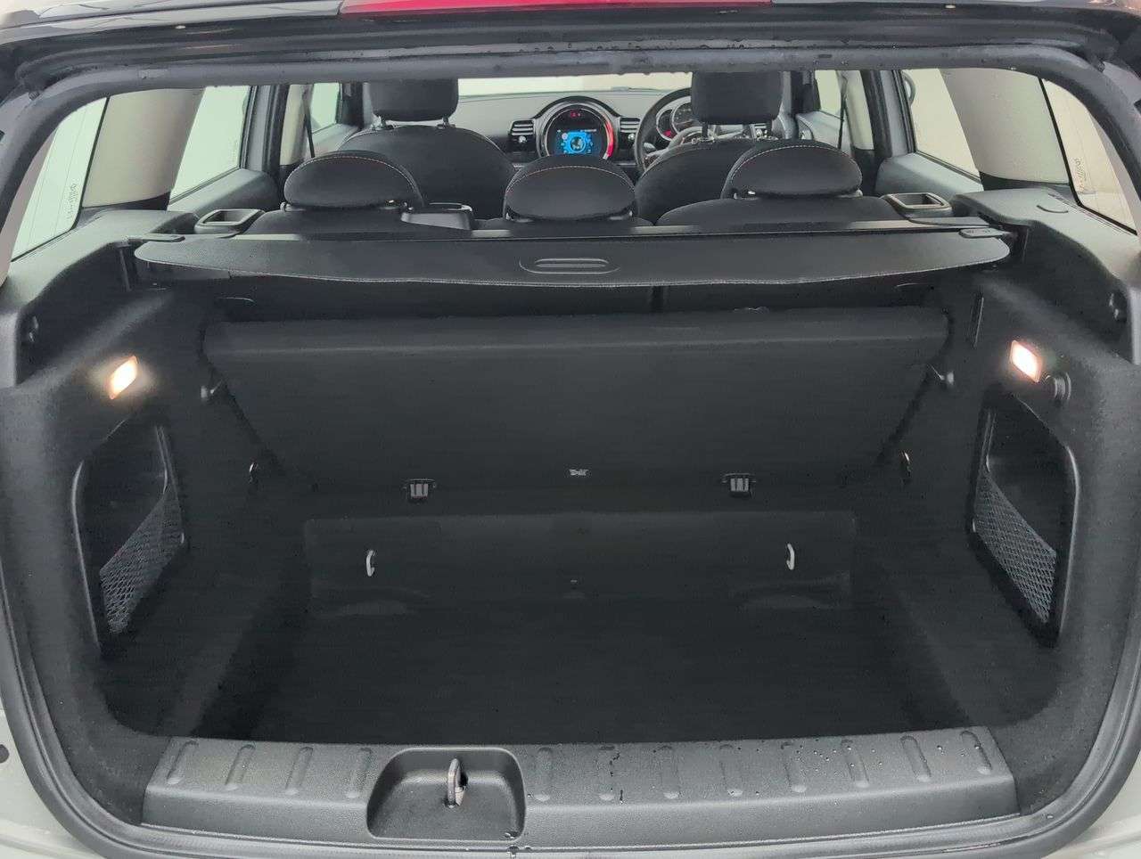 2019 MINI CLUBMAN 2019 MINI CLUBMAN