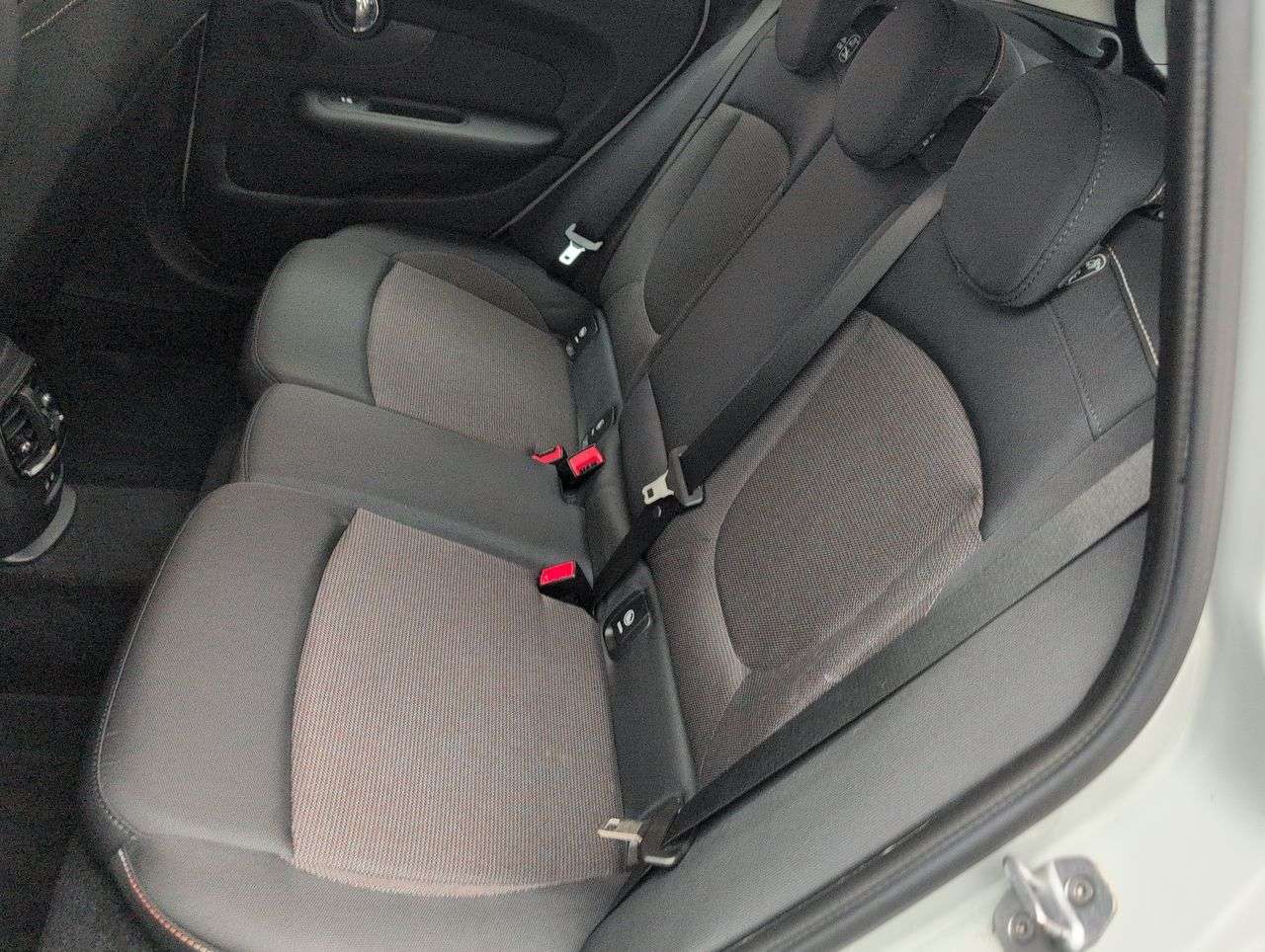 2019 MINI CLUBMAN 2019 MINI CLUBMAN