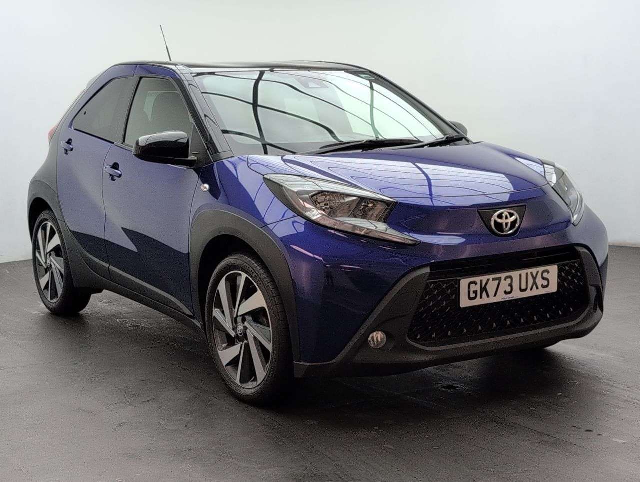 2023 TOYOTA AYGO X 2023 TOYOTA AYGO X