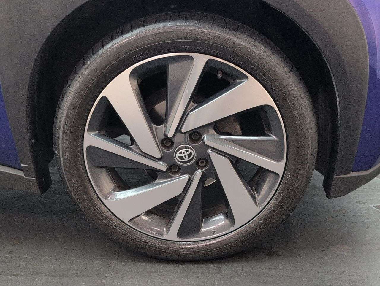 2023 TOYOTA AYGO X 2023 TOYOTA AYGO X