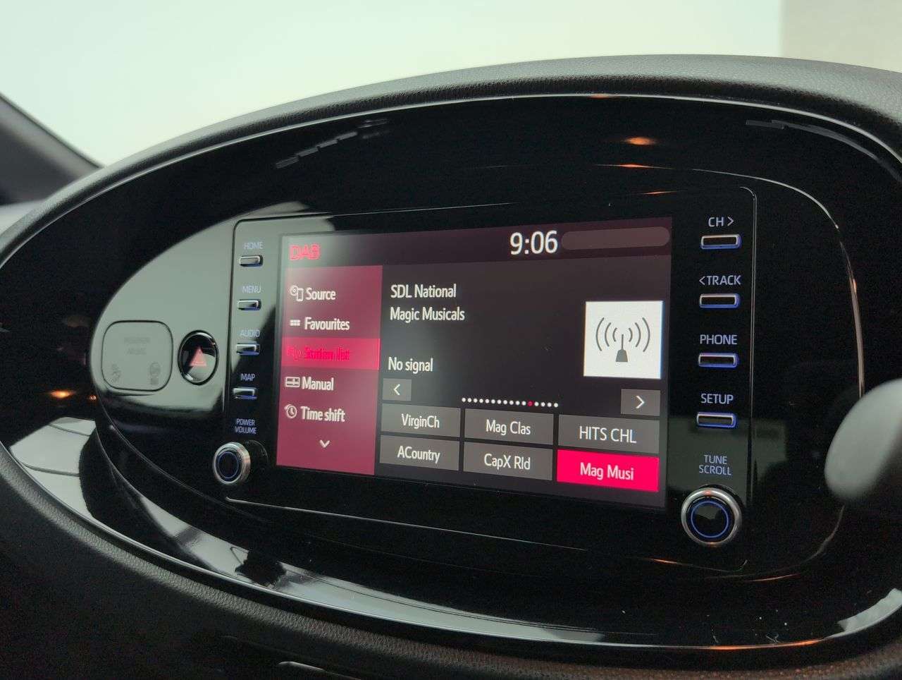 2023 TOYOTA AYGO X 2023 TOYOTA AYGO X