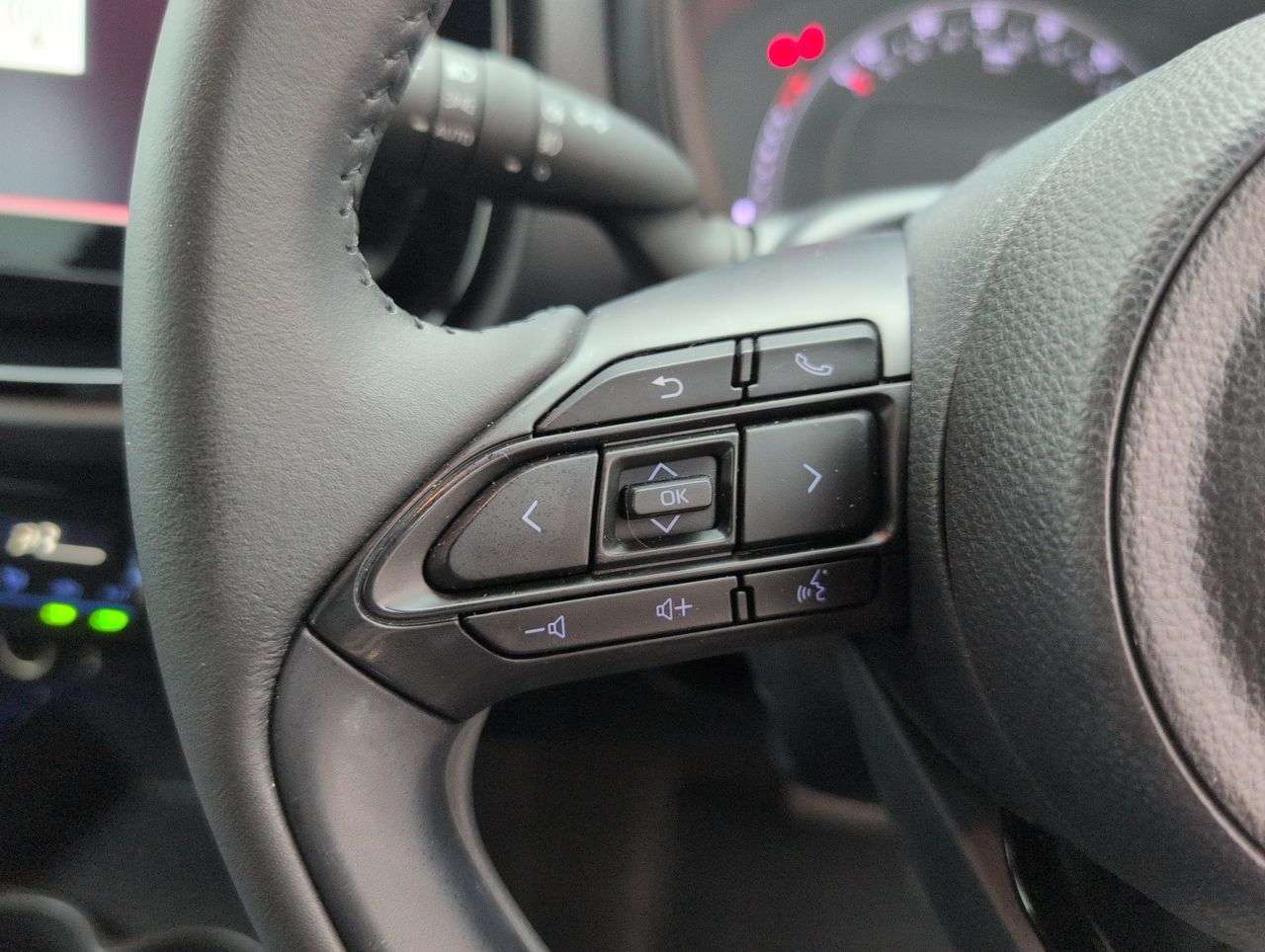 2023 TOYOTA AYGO X 2023 TOYOTA AYGO X