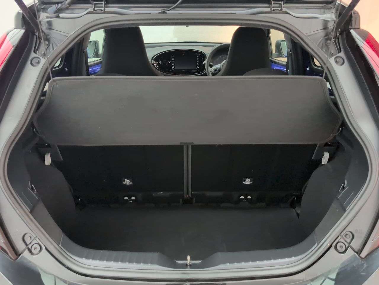 2023 TOYOTA AYGO X 2023 TOYOTA AYGO X