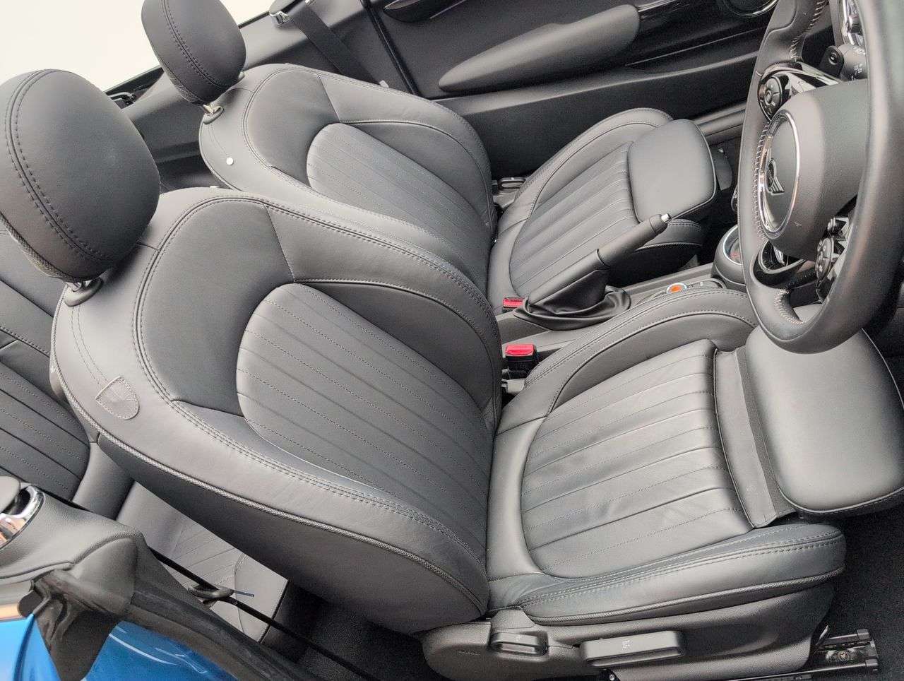 2019 MINI CONVERTIBLE 2019 MINI CONVERTIBLE