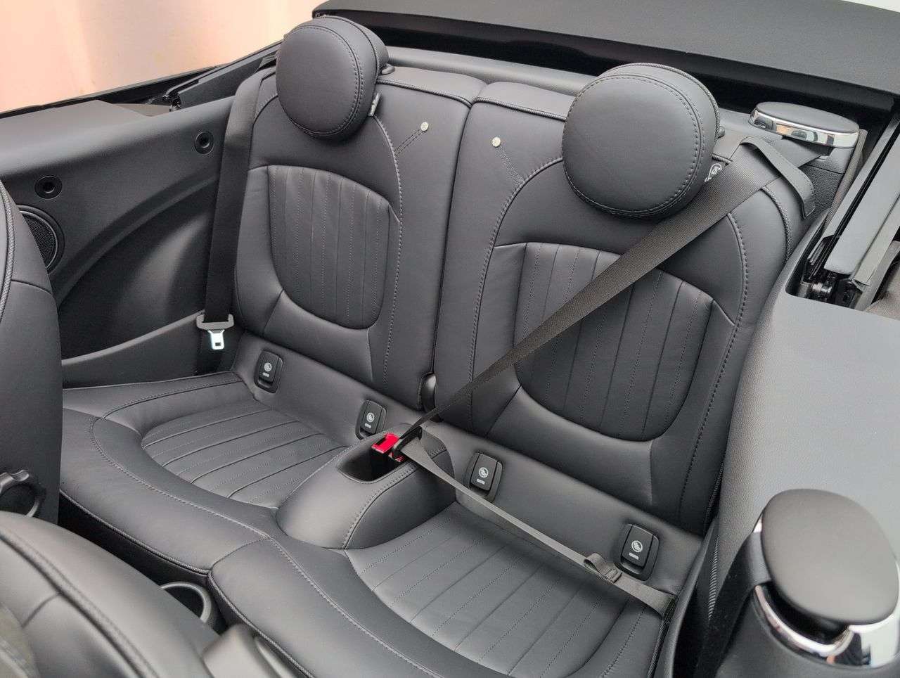 2019 MINI CONVERTIBLE 2019 MINI CONVERTIBLE