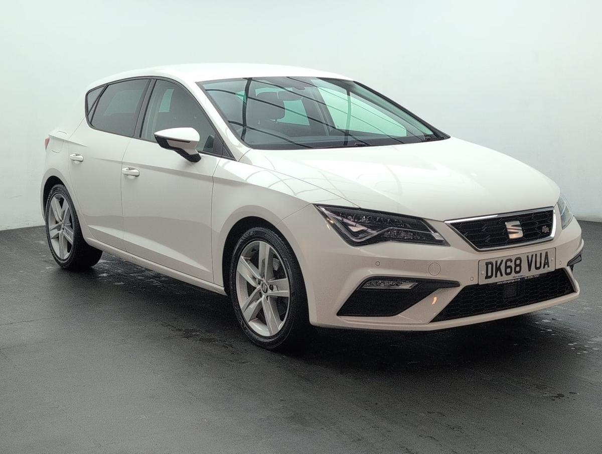 Check out this Seat Leon 2018 Petrol Manual
