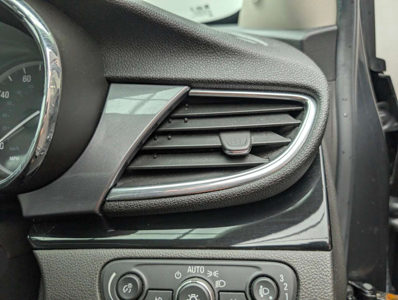 2017 VAUXHALL MOKKA X 2017 VAUXHALL MOKKA X