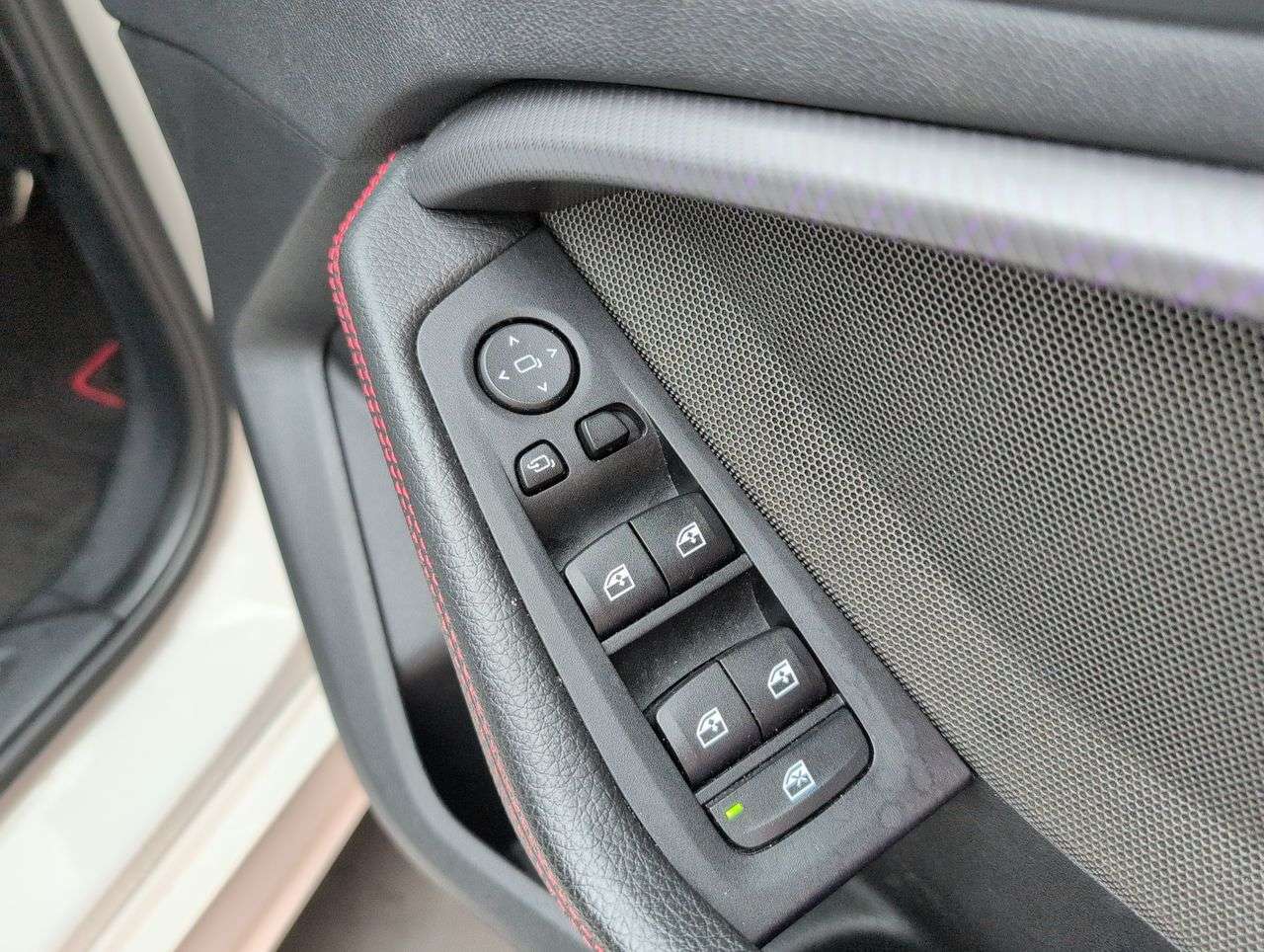 2021 BMW 1 SERIES 2021 BMW 1 SERIES