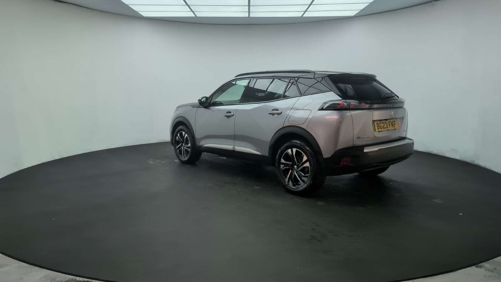 2023 PEUGEOT E-2008 2023 PEUGEOT E-2008