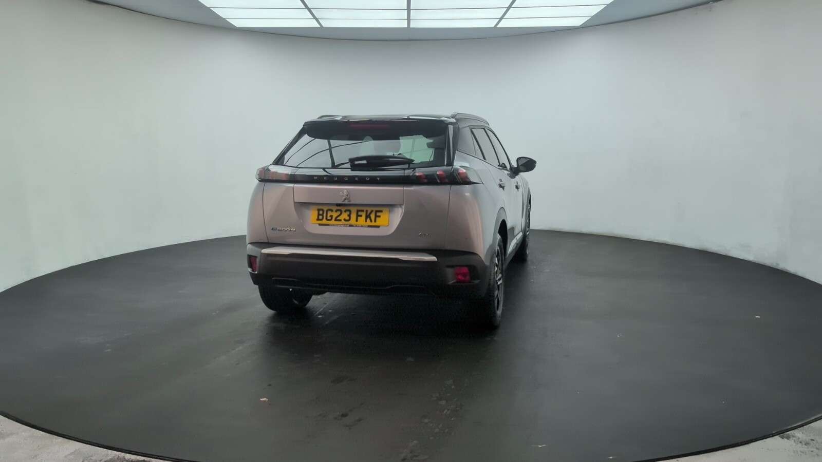 2023 PEUGEOT E-2008 2023 PEUGEOT E-2008