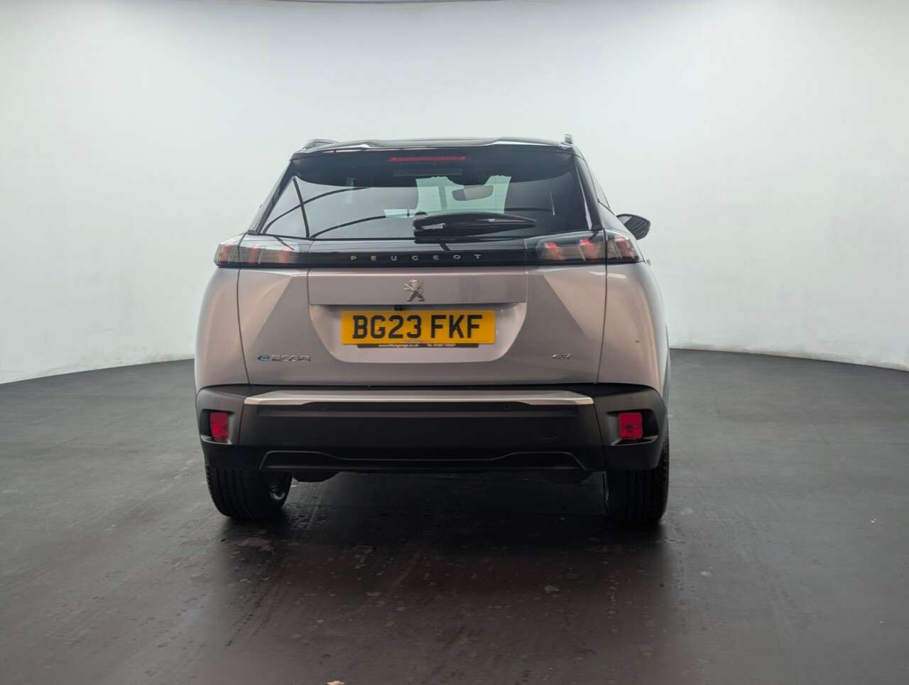 2023 PEUGEOT E-2008 2023 PEUGEOT E-2008