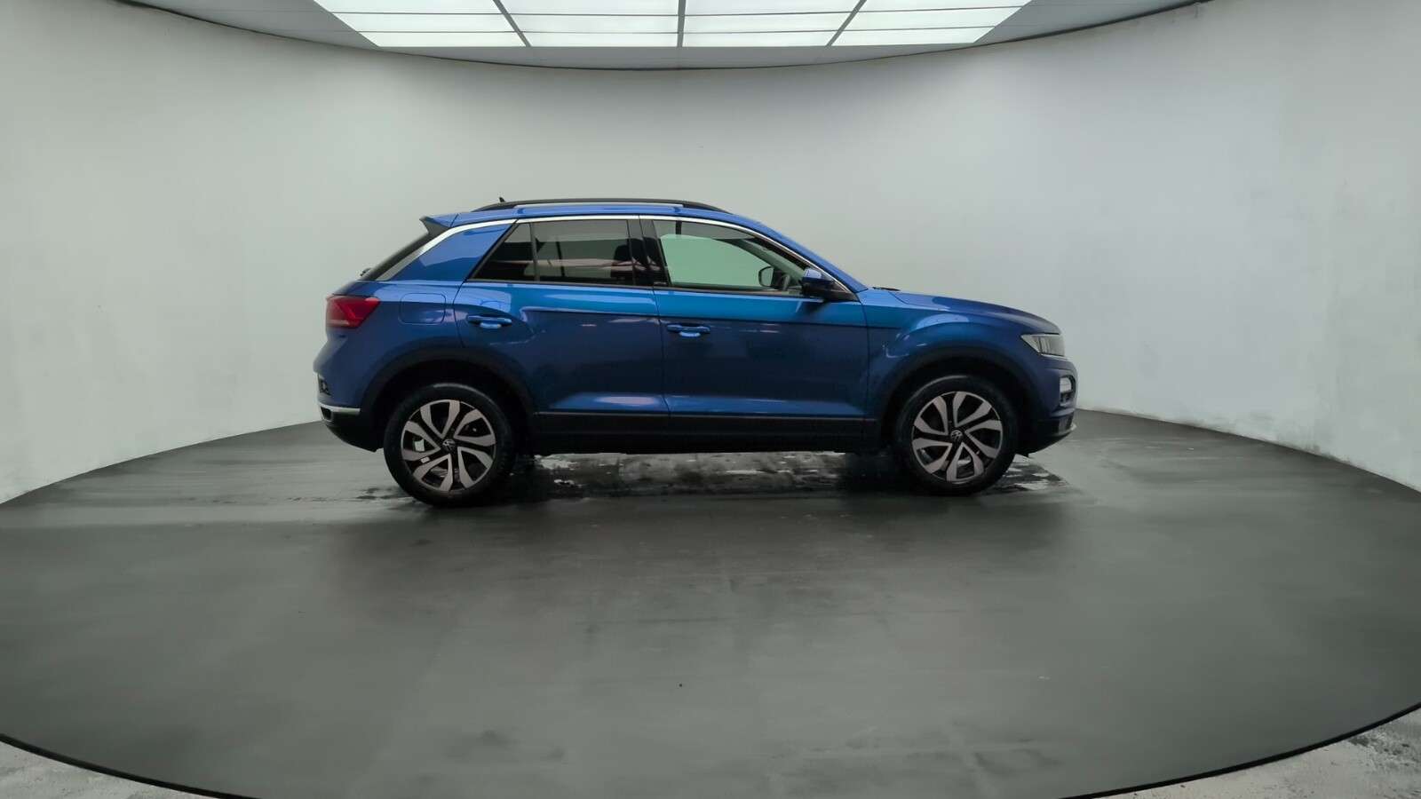 2021 VOLKSWAGEN T-ROC 2021 VOLKSWAGEN T-ROC
