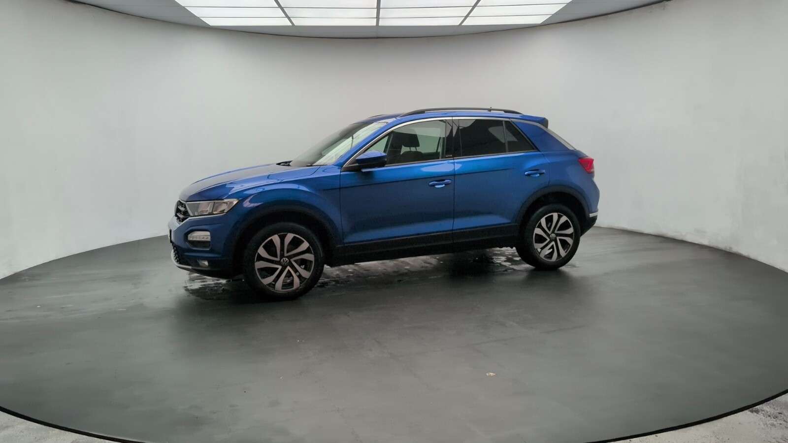 2021 VOLKSWAGEN T-ROC 2021 VOLKSWAGEN T-ROC