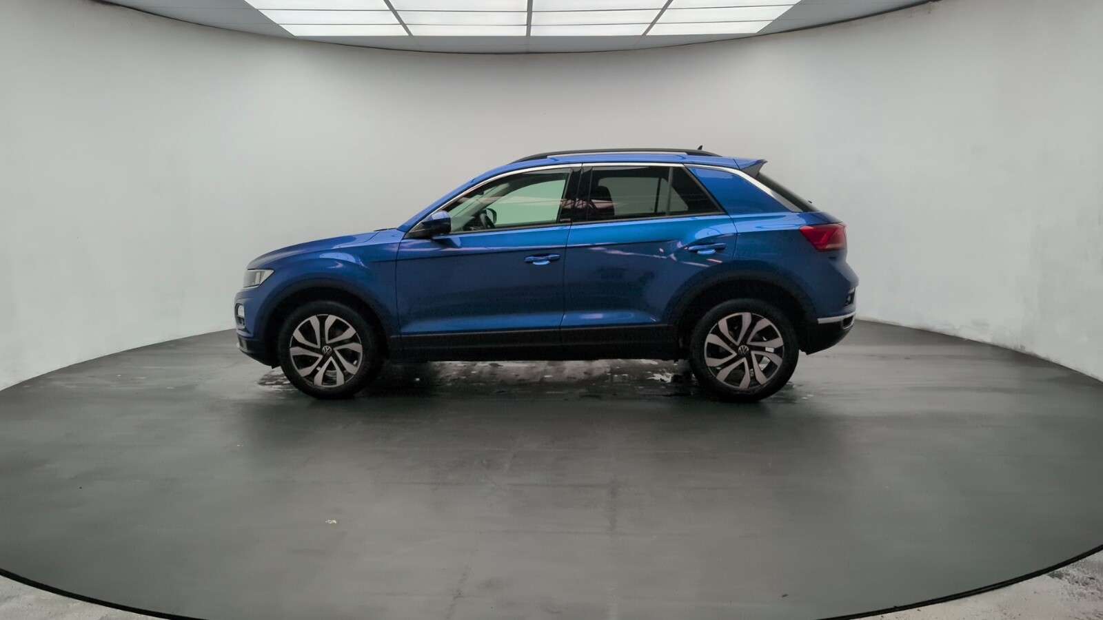 2021 VOLKSWAGEN T-ROC 2021 VOLKSWAGEN T-ROC